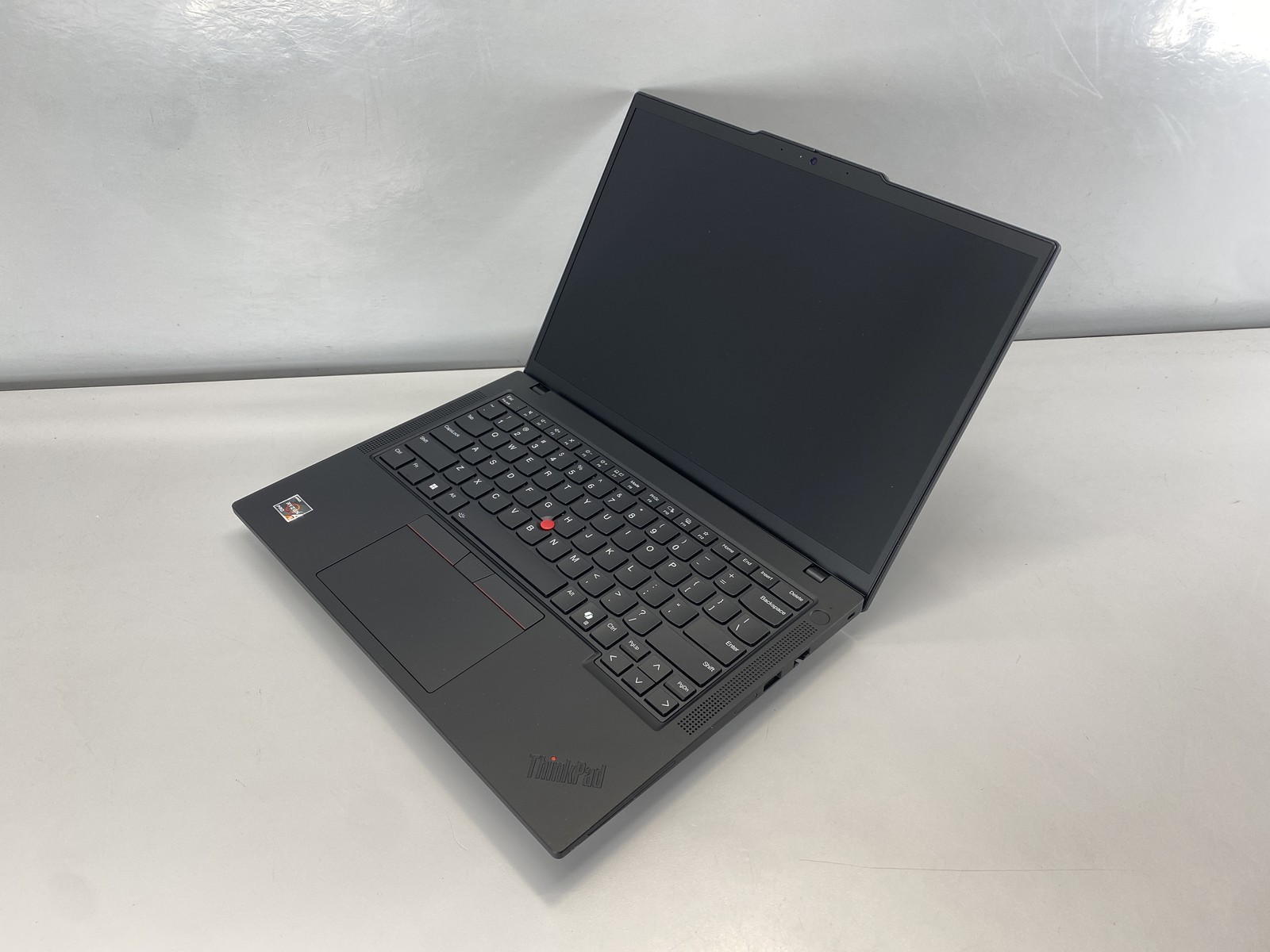 Lenovo Laptop ThinkPad T14 Gen 5 14″ AMD Ryzen 5 Pro 8540U 512GB- Black
