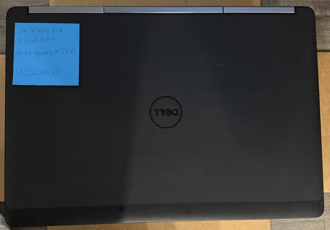 Dell Precision 7520 15.6″ i7-7700HQ 32GB Quadro M2200 NO SSD