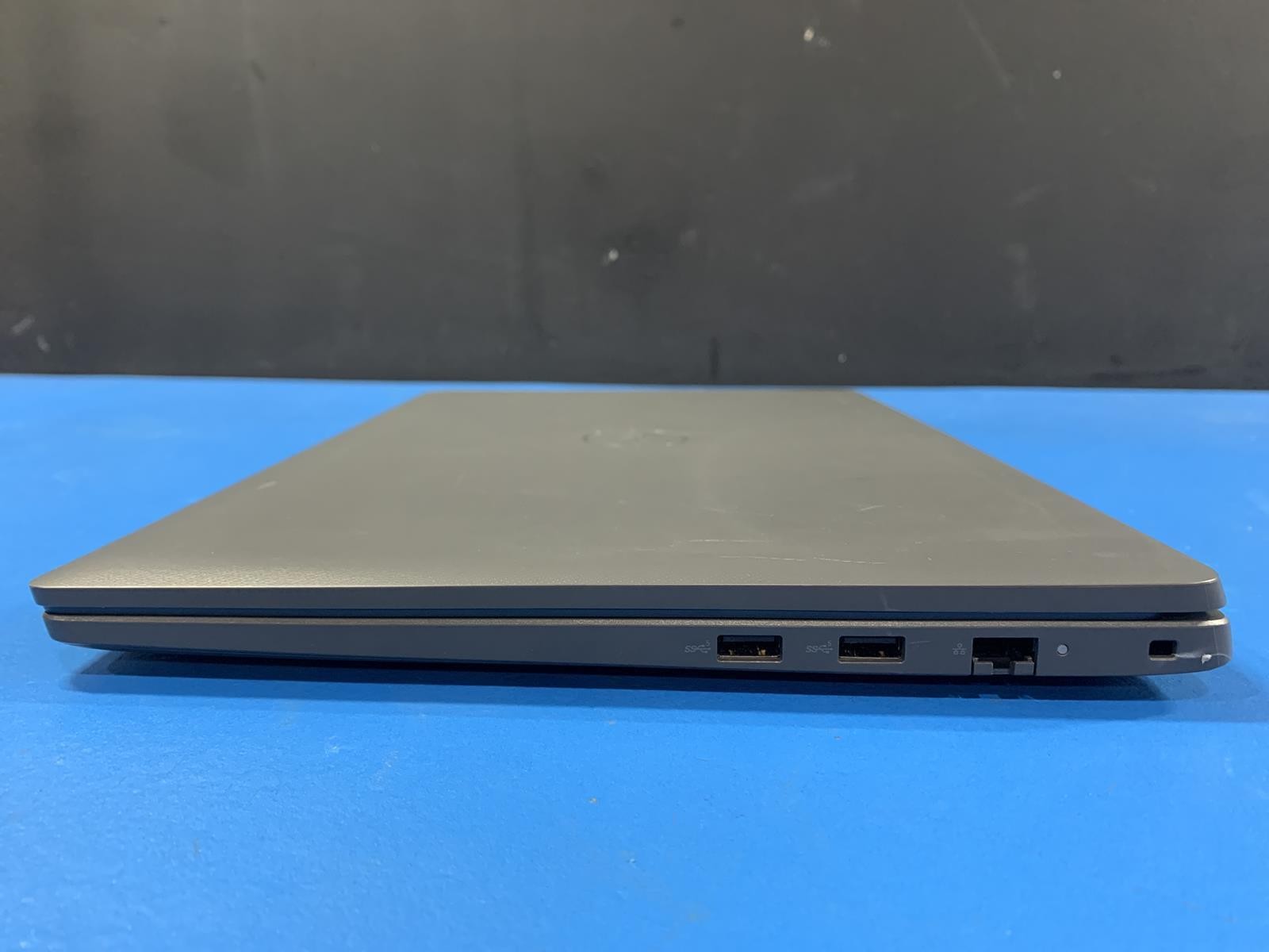 Dell Latitude 3540 Core i7 1355U 2.61GHz 32GB DDR4 512GB SSD NO OS