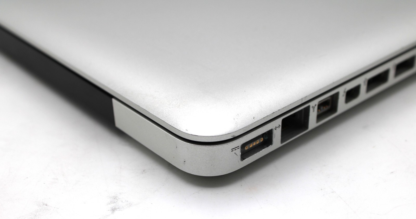 Apple MacBook ProA1278 i5-3210M@2.7GHz 8GB DDR3 NO STORAGE OR OS *PARTS/REPAIR*