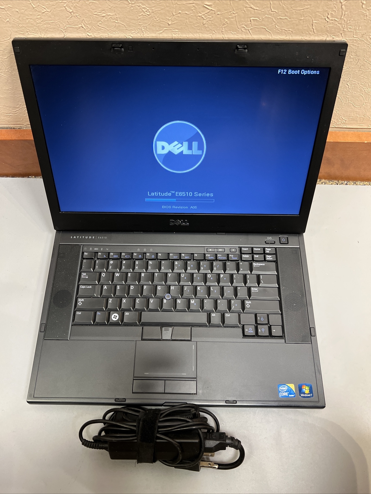 Dell Latitude E6510 15 6″ Core i7 M620 4GB RAM 500GB HDD Wifi NVIDIA BLUETOOTH