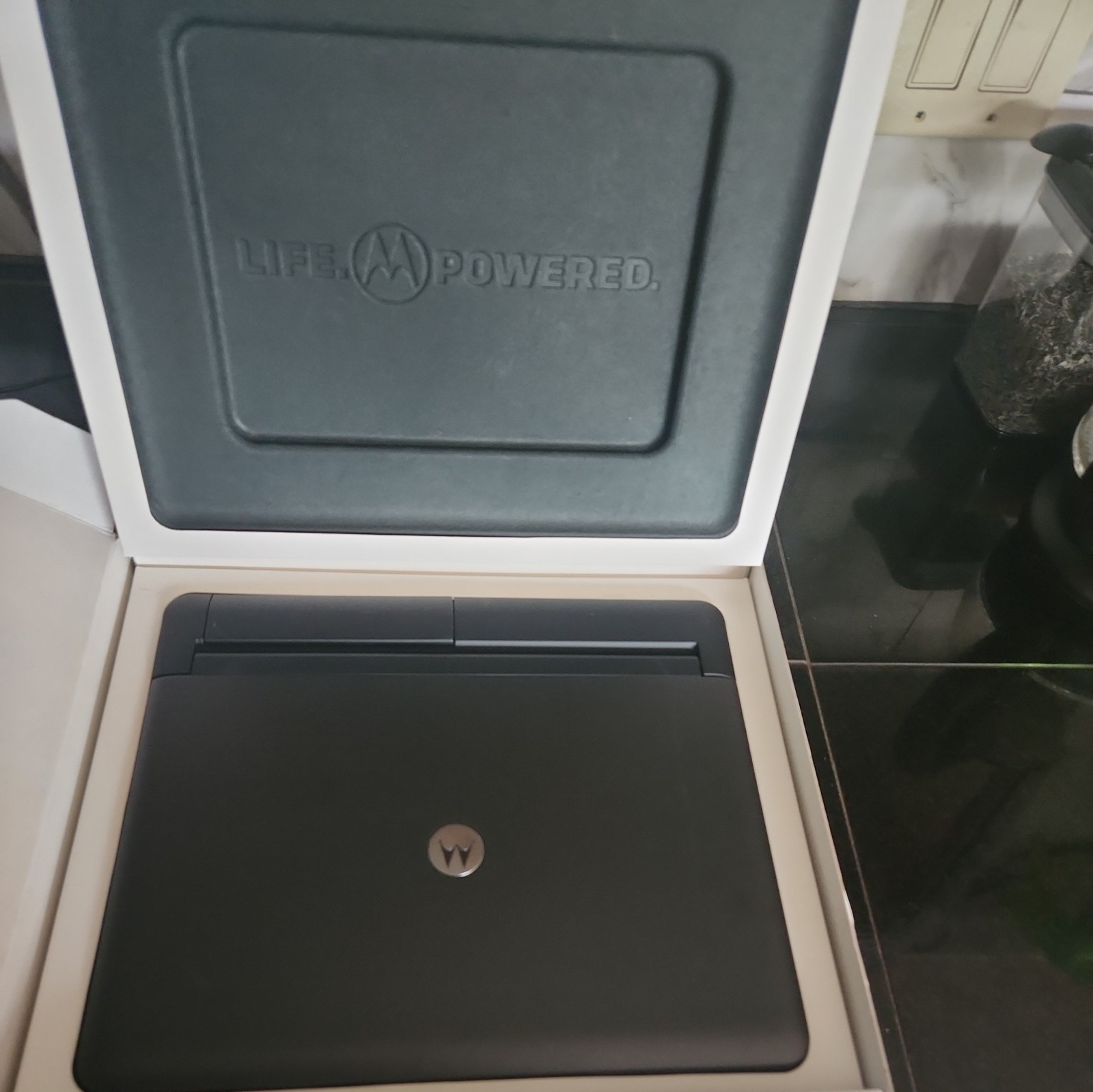 MOTOROLA ATRIX 4G LAPTOP MOBILE PHONE DOCK SJYN0737A STURDY LIGHTWEIGHT(box 1)
