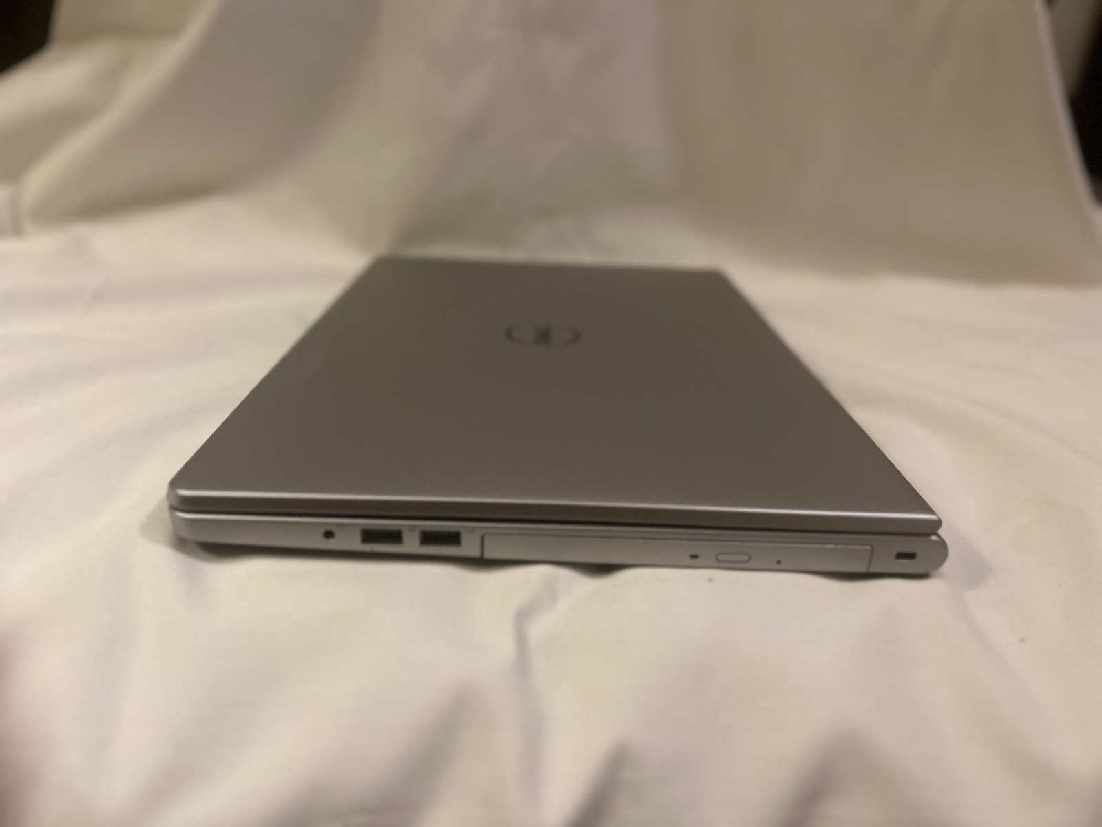 Free Shipping! Dell Inspiron 15 5559, Lightly used condition, New 2 TB SSD