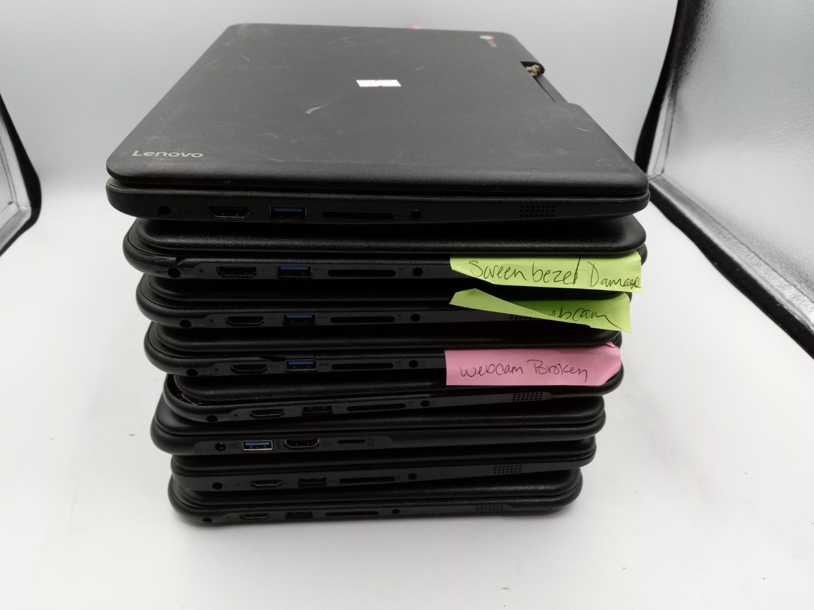 Lot of 8 – Lenovo N22 / N23 Chromebook Laptops – FOR PARTS – VARIOUS ISSUES -RR