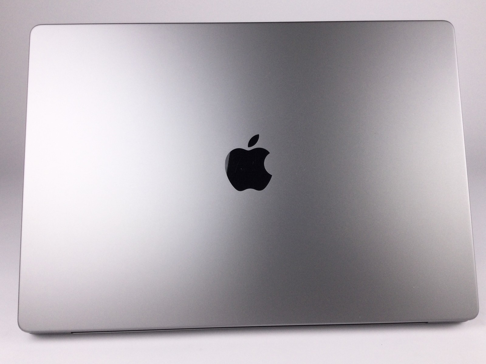 MacBook Pro 16″ Retina 2021 M1 Pro 3.20GHz 32GB 512GB Z14V0016ELL/A No AC *READ*