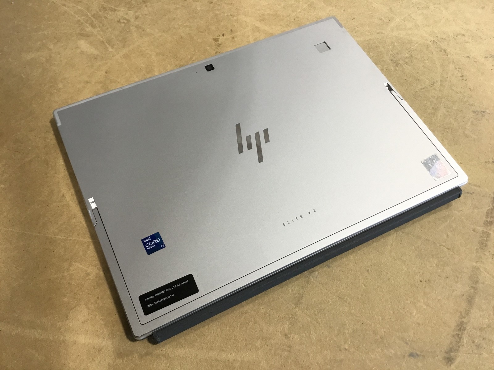 HP Elite X2 G8 Tablet | i7-118567 3.0GHz | 16GB | 512 GB | No OS/Charger – As Is