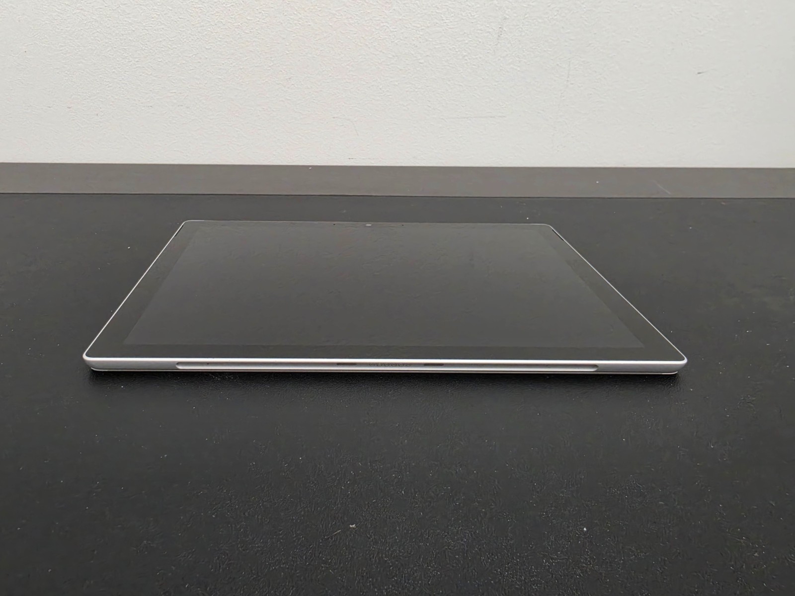 Microsoft Pro 7+ i3-1115G4 8GB Ram 128GB SSD Win 11 Pro