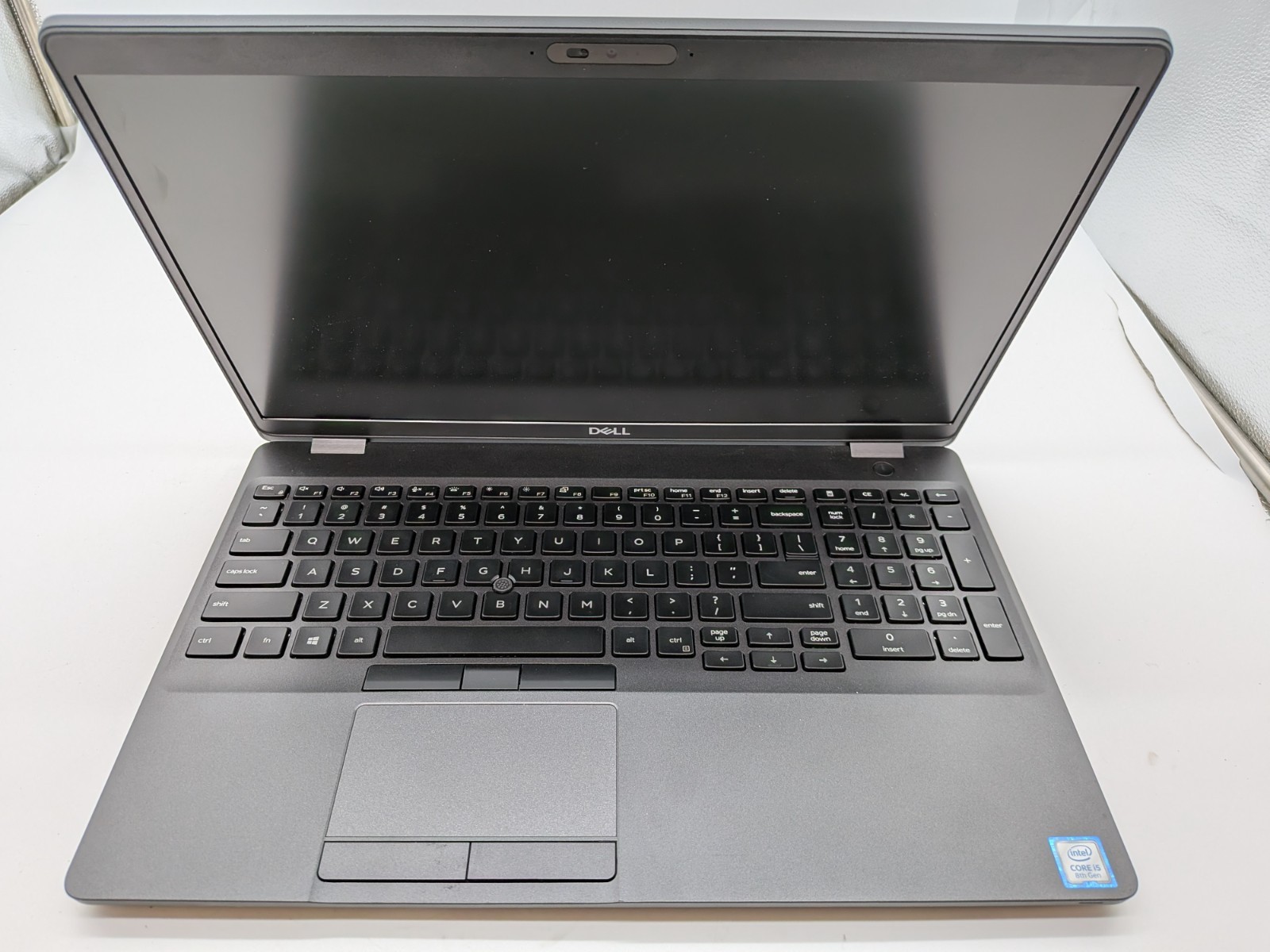 Dell Latitude 5500 15″ i5-8265U 1.60GHz | NO RAM, SSD, Screen. FOR PARTS ONLY!