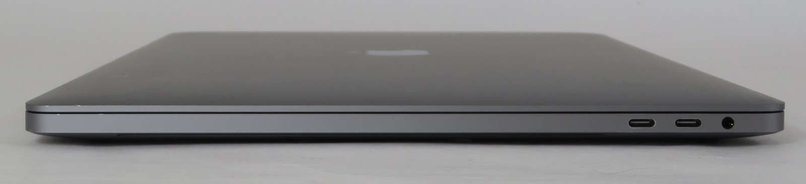 Apple MacBook Pro 2019 16in A2141 i7 9750H 2.6GHz 16GB RAM 512GB Tahoe 5300M