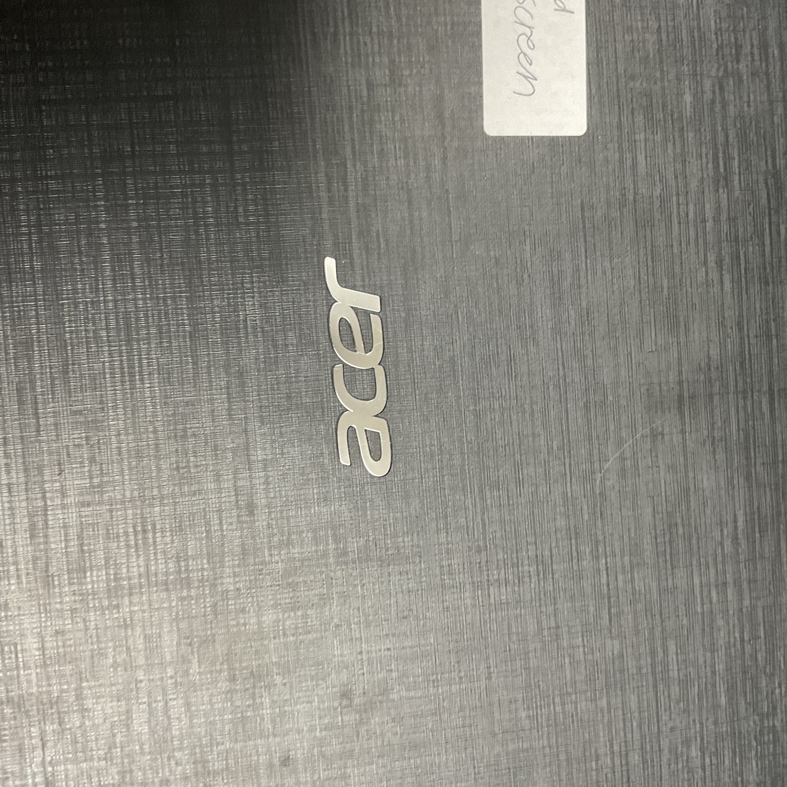 Aspire 3 A315-21-95KF turns On Read