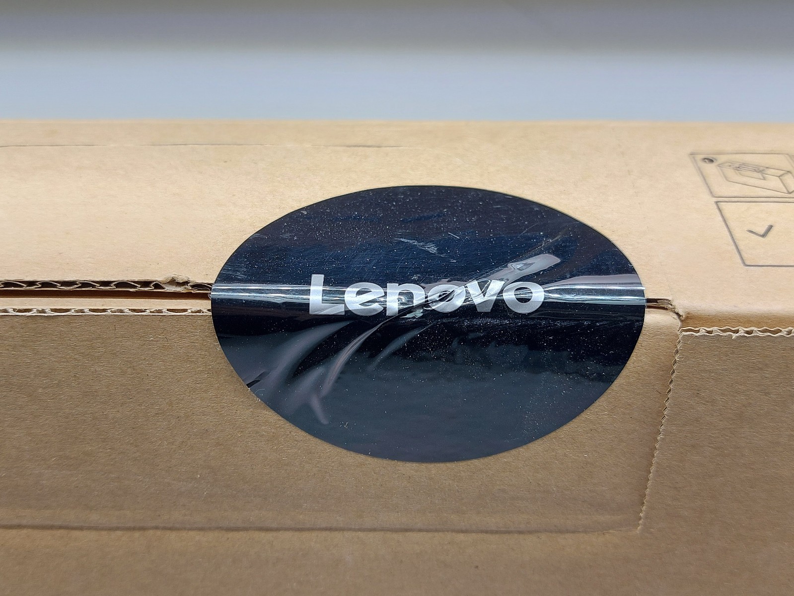 Lenovo 82C7 V15-ADA 15.6″ FHD TN AMD A3150U 2.4 GHz 8GB RAM 256GB SSD Win10 Pro