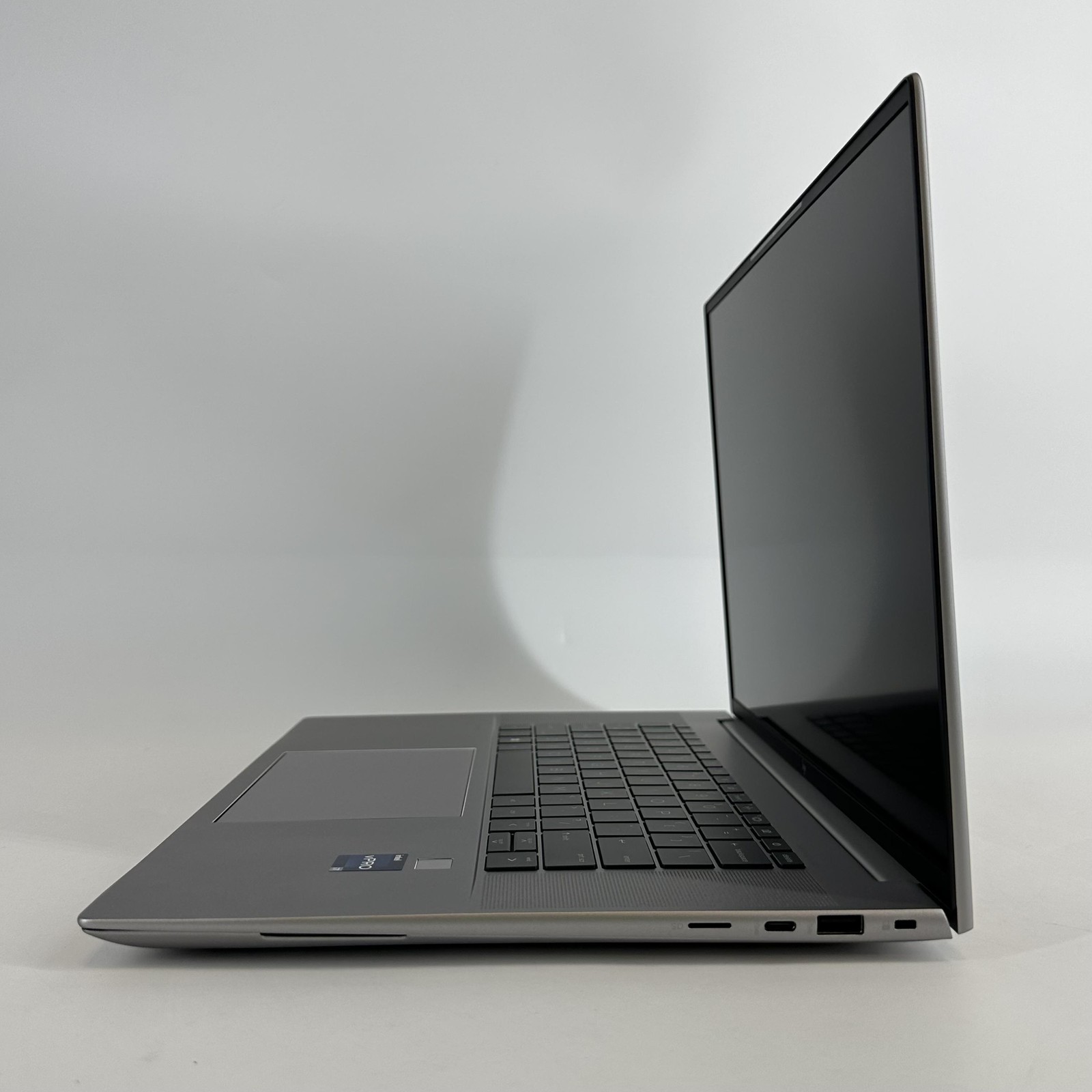 HP ZBook Studio 16 G10 UHD+ 2.5GHz i7-13800H 32GB 512GB SSD RTX A1000 FRAME GAP