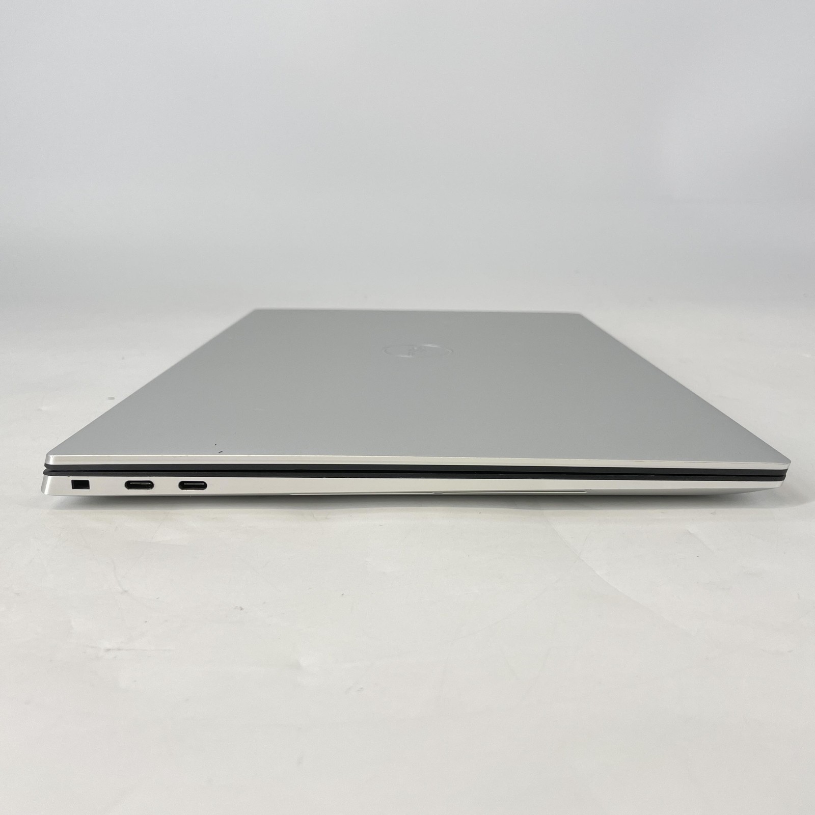 Dell XPS 15 9510 FHD+ i9-11900H 2.50GHz 32GB 1TB SSD RTX 3050 Ti Very Good