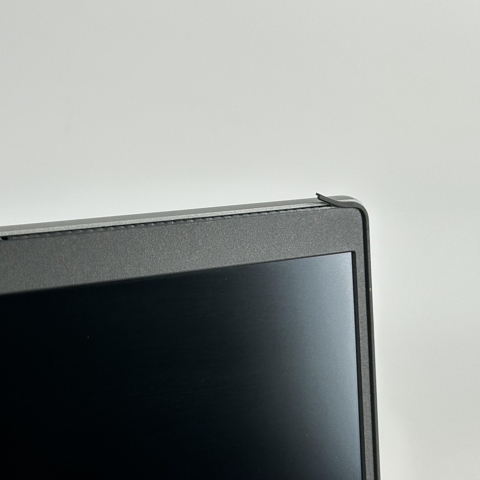 Dell Precision 3561 15.6 FHD i7-11850H 2.50GHz 32GB 512GB SSD T600 Very Good
