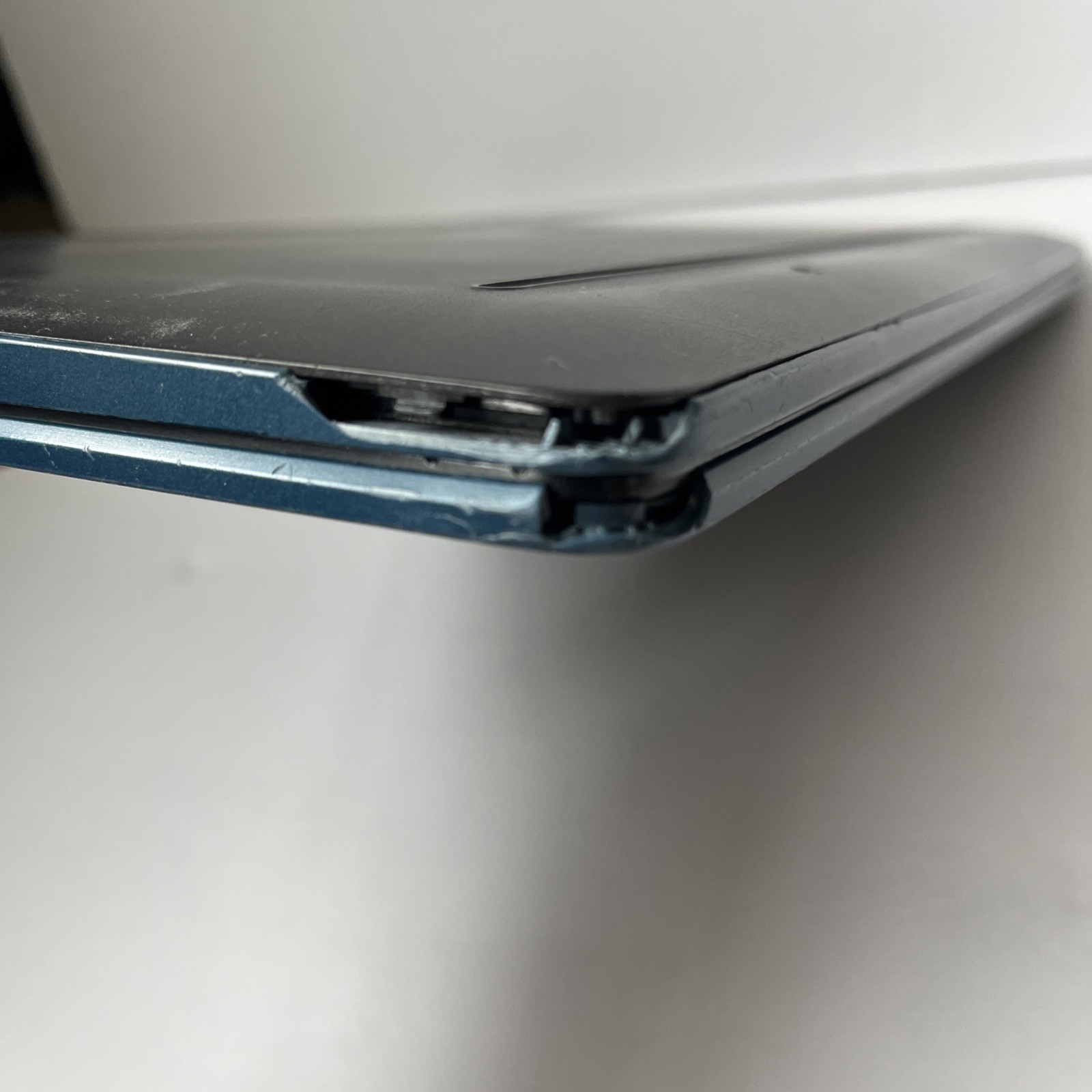 HP Chromebook x360 14a-ca0090wm 14” Touchscreen – LCD Issue