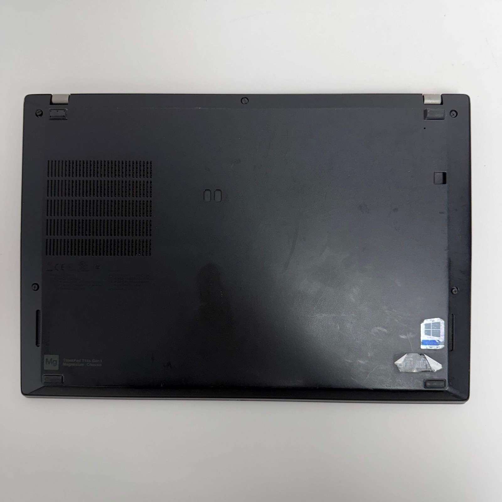 Broken Lenovo ThinkPad T14s Gen 1 20T1 14″ i7-10610U 1.8GHz 32GB RAM LCD Spots
