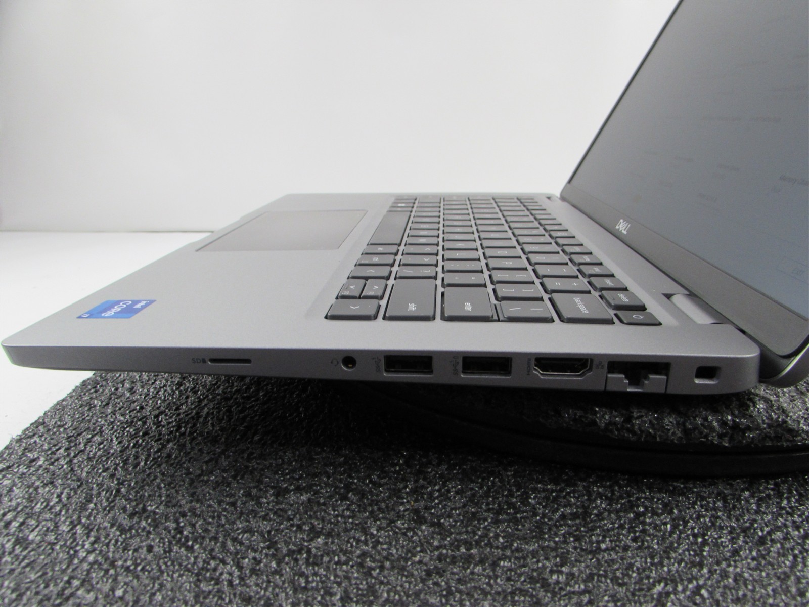 DELL LATITUDE 5430 1920X1080 FHD CORE I7-1265U 512GB SSD 16GB RAM NO O.S