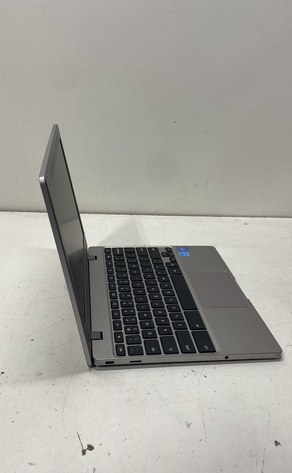 Samsung Chromebook 4 XE310XBA 11.6″ Intel 32GB Storage Silver Laptop Tested