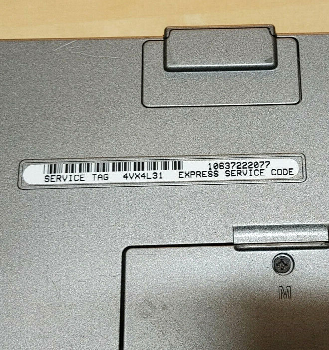 Dell Inspiron 1100 NO POWER Laptop For Parts Repair Intel Celeron No HDD No RAM