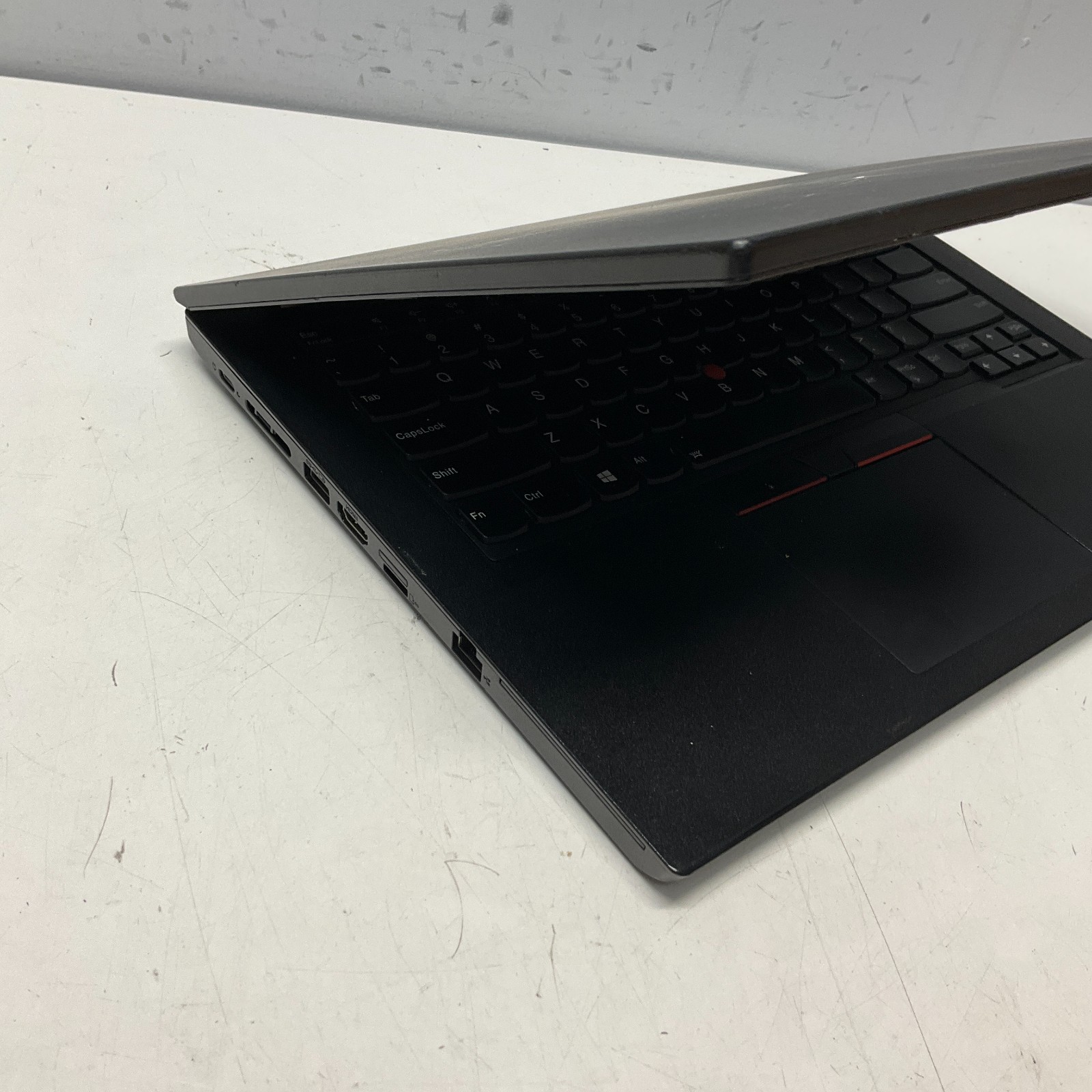 Lenovo Thinkpad L490 Laptop Intel Core i5 8th Gen FOR PARTS ONLY BROKEN LCD