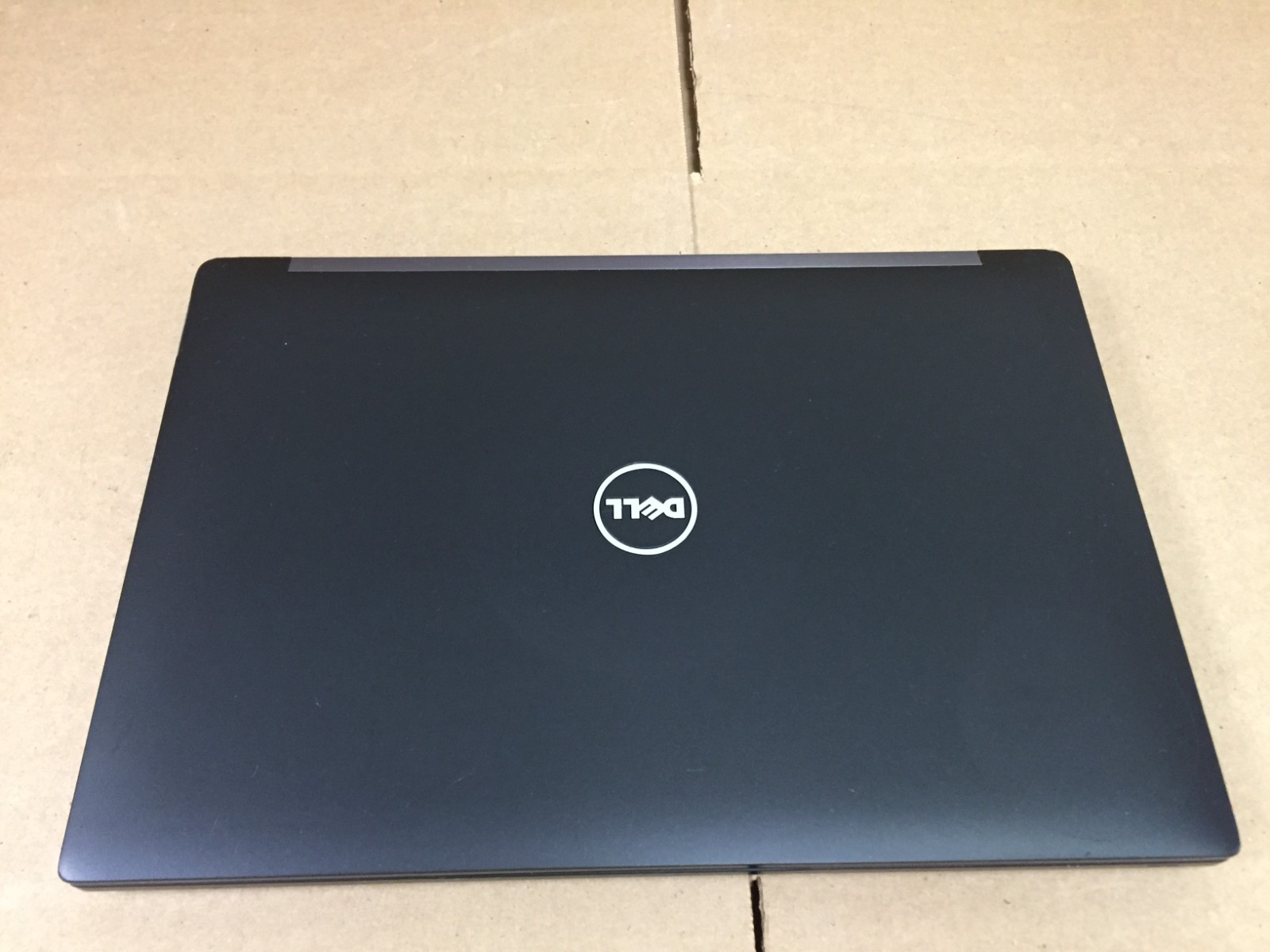 Dell Latitude 7280 12.5″ FHD Touch Screen i7-7600U 2.8GHz 16GB RAM 256GB SSD