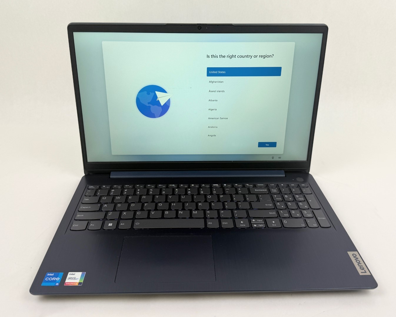 Lenovo IdeaPad 3 15IAU7 15.6″ FHD Touch i7-1255U 12GB 512GB SSD W11H