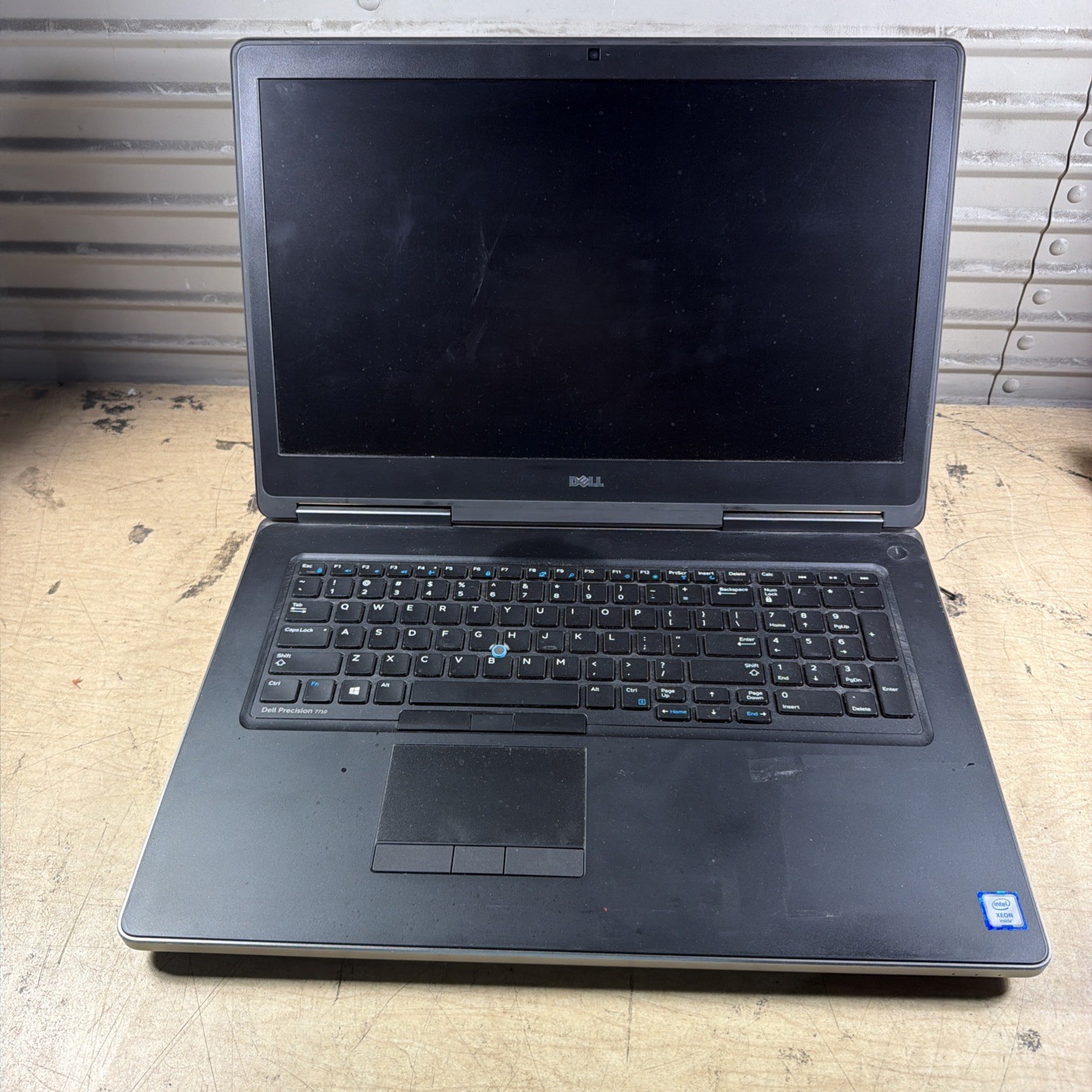DELL PRECISION 7710 INTEL XEON 8GB RAM **NO POWER ON **NO HD/ NO CADDIE/ NO OS