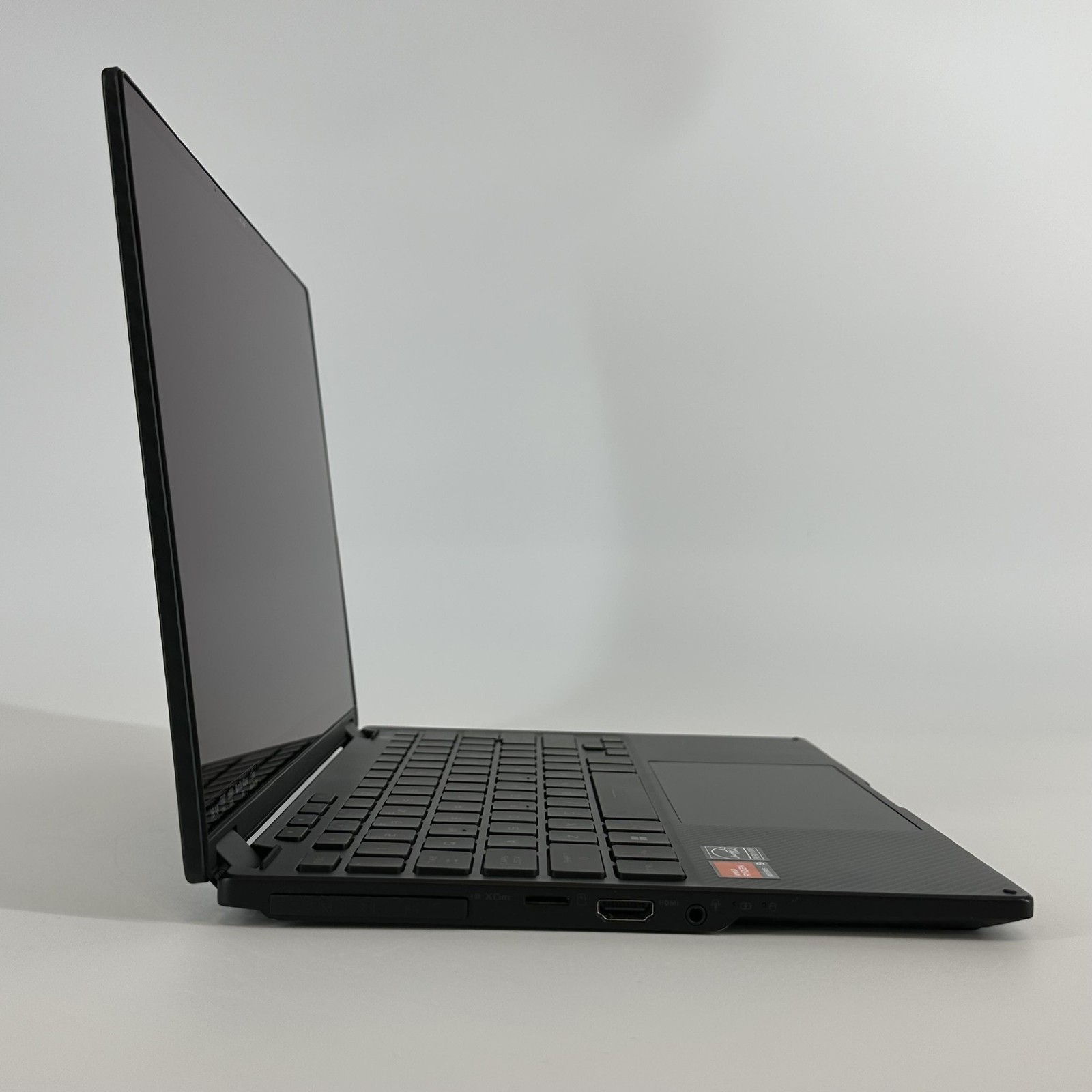 Asus ROG Flow X13 GV302 13 120Hz FHD+ TOUCH 4.0GHz Ryzen 9 7940HS 16GB 512GB SSD