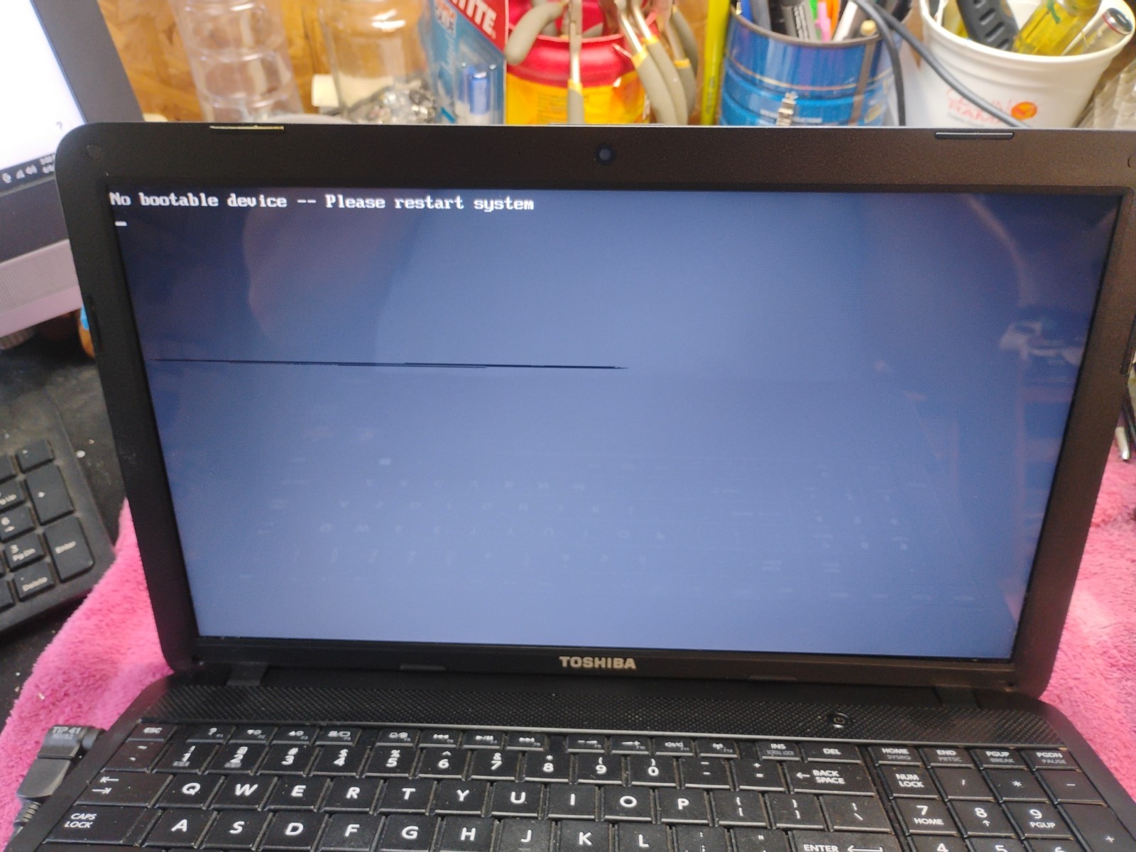 Toshiba Satellite laptop C855D-S5229 non-working for parts – used
