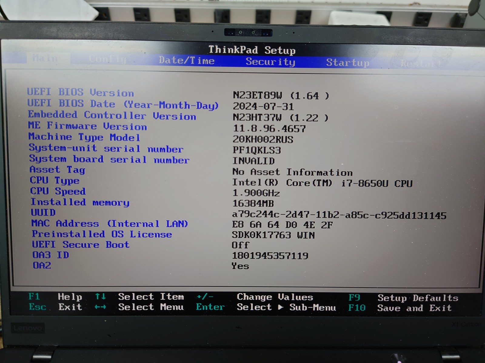 Lenovo X1 Carbon 6th Gen 14″ WQHD i7-8650U 16GB RAM No OS/SSD