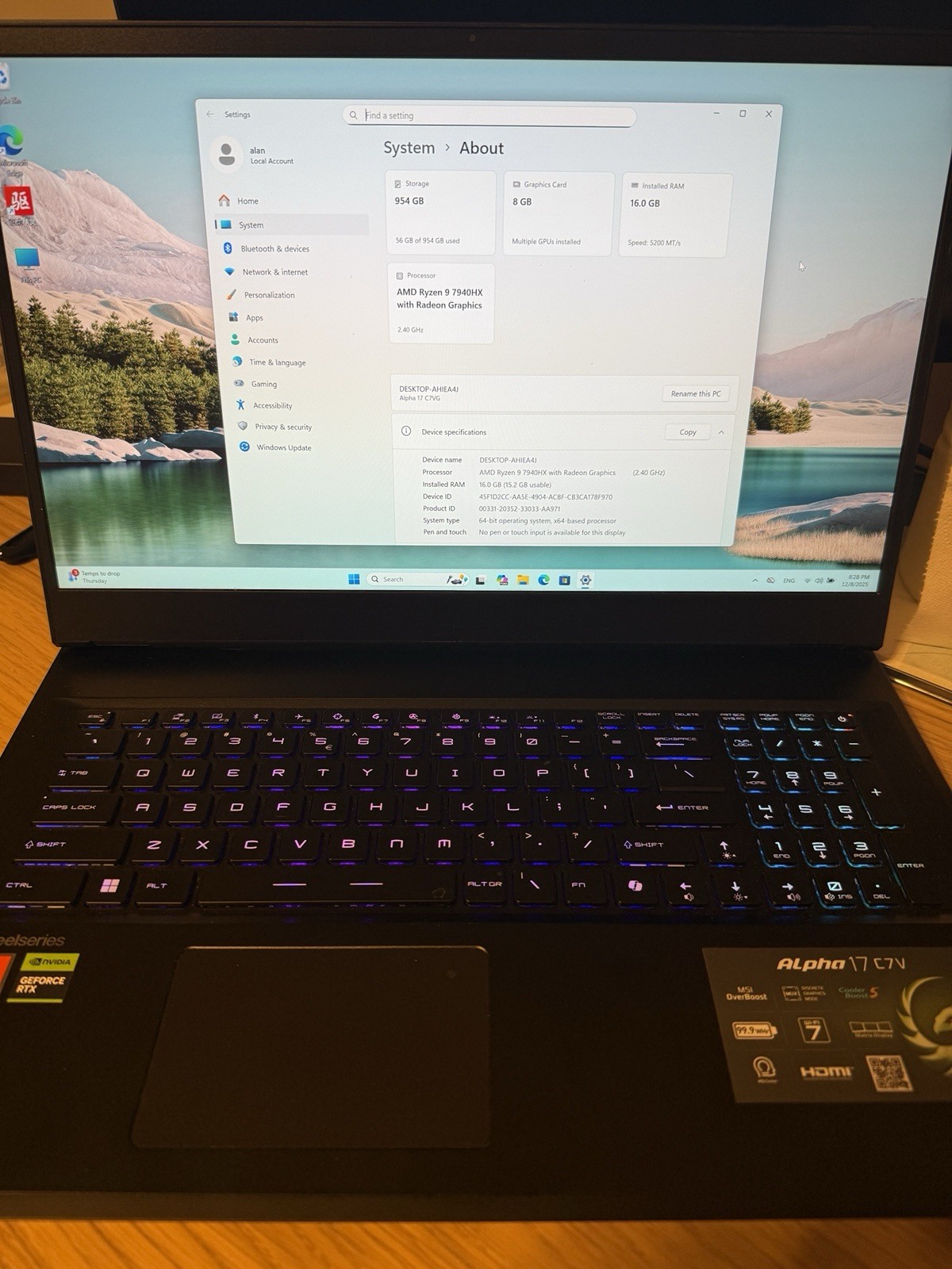 [MSI] Alpha 17 C7VG-R9 17.3″ 2.5k 240HZ(16GB DDR5/1TB/RTX4070/Ryzen 9)