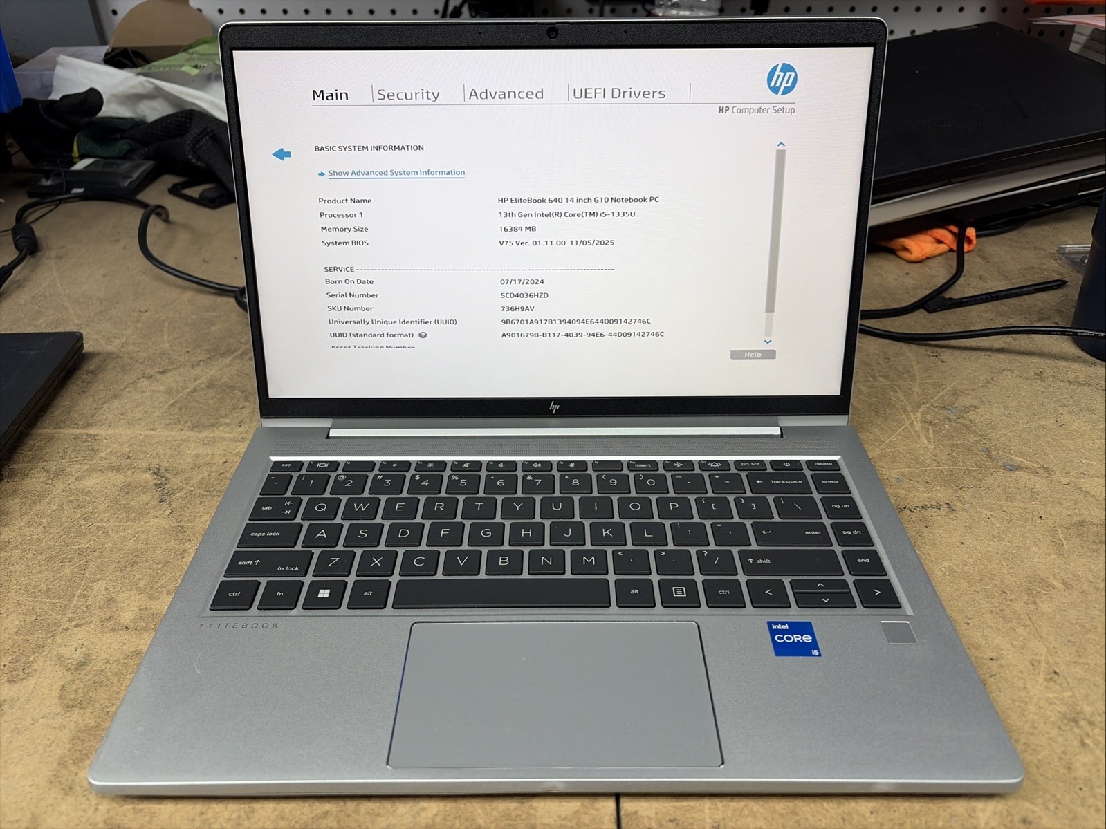HP EliteBook 640 G10 14.0″ FHD i5-1335U 16GB RAM 256GB SSD No OS