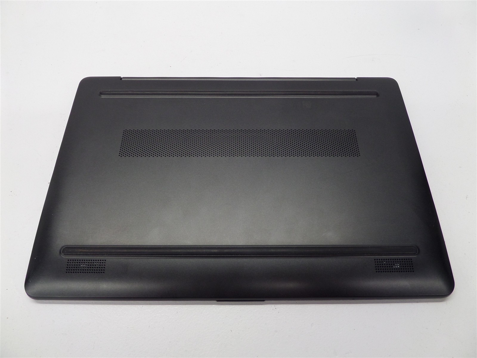 HP Stream 14-ds0020nr 14″ Laptop w/ A4-9120E Radeon R3 4GB RAM 32GB eMMC Win10