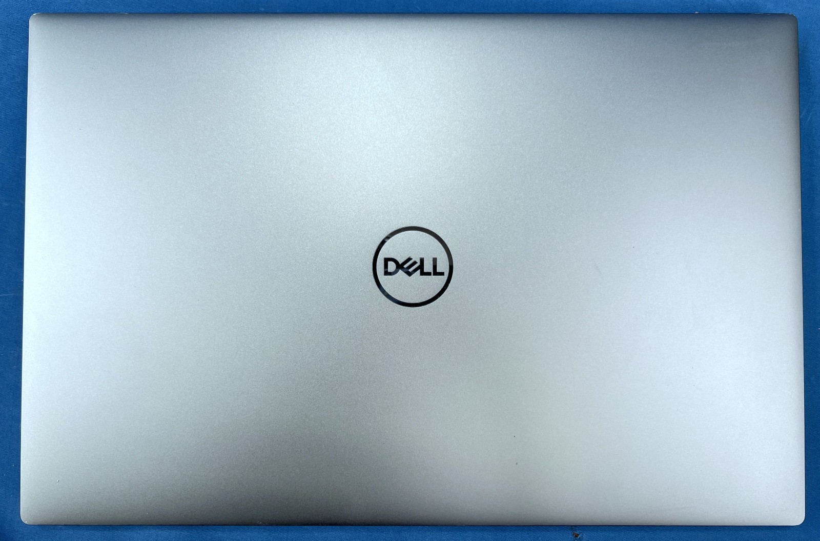 Dell Precision 5550 Laptop – i9-10885H, T2000, 32GB RAM, 512GB NVMe – Win11