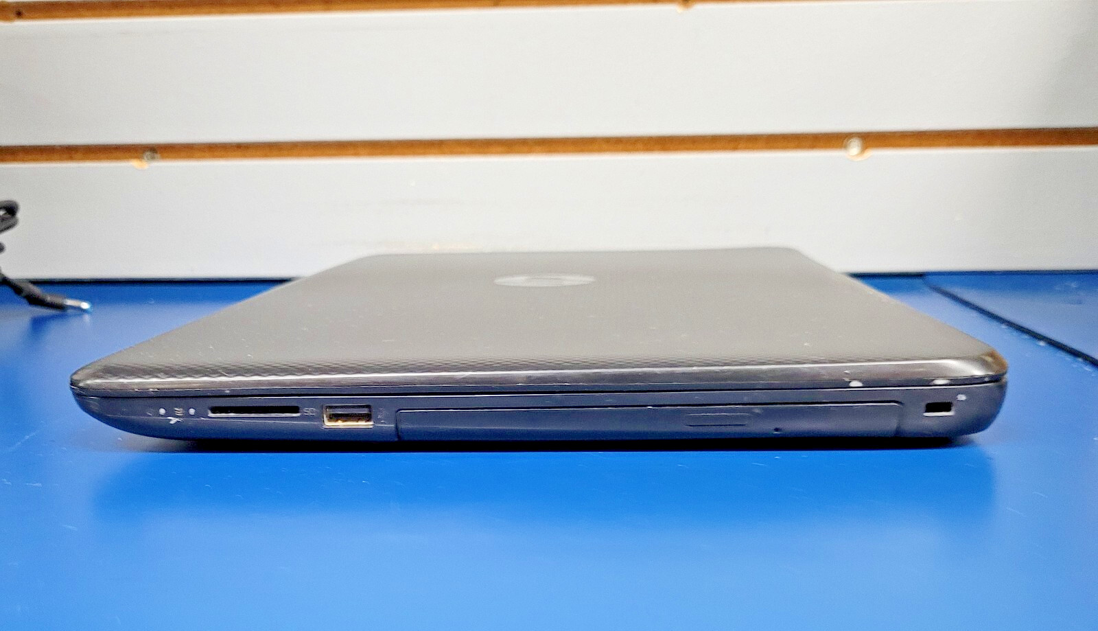 HP Laptop 15-af131dx 15.6″ A6-5200 2.0GHz 4GB RAM Windows 10/11