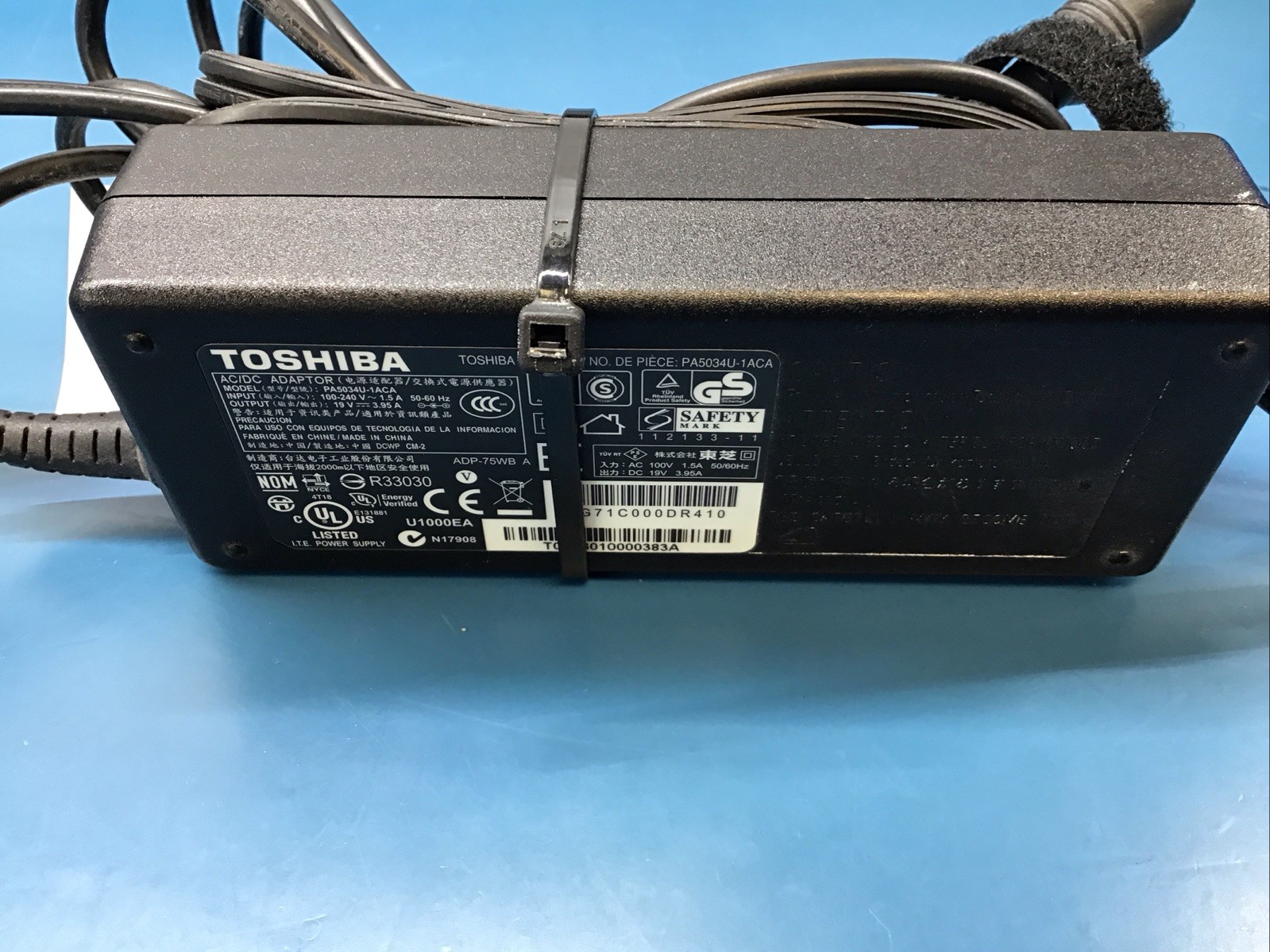 Toshiba Satellite L655-S5061 Pentium T4500, 4GB DDR3, 320GB HDD ChromeOS, *READ*