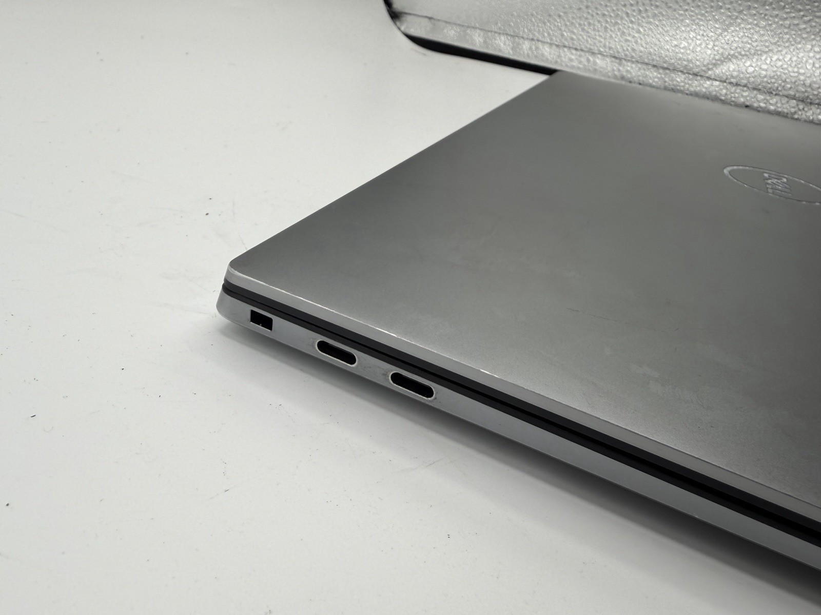 Dell Precision 5560 15″ 4K Touch I7-11850H 2.50GHz 32GB 512GB A2000 *Grade C*