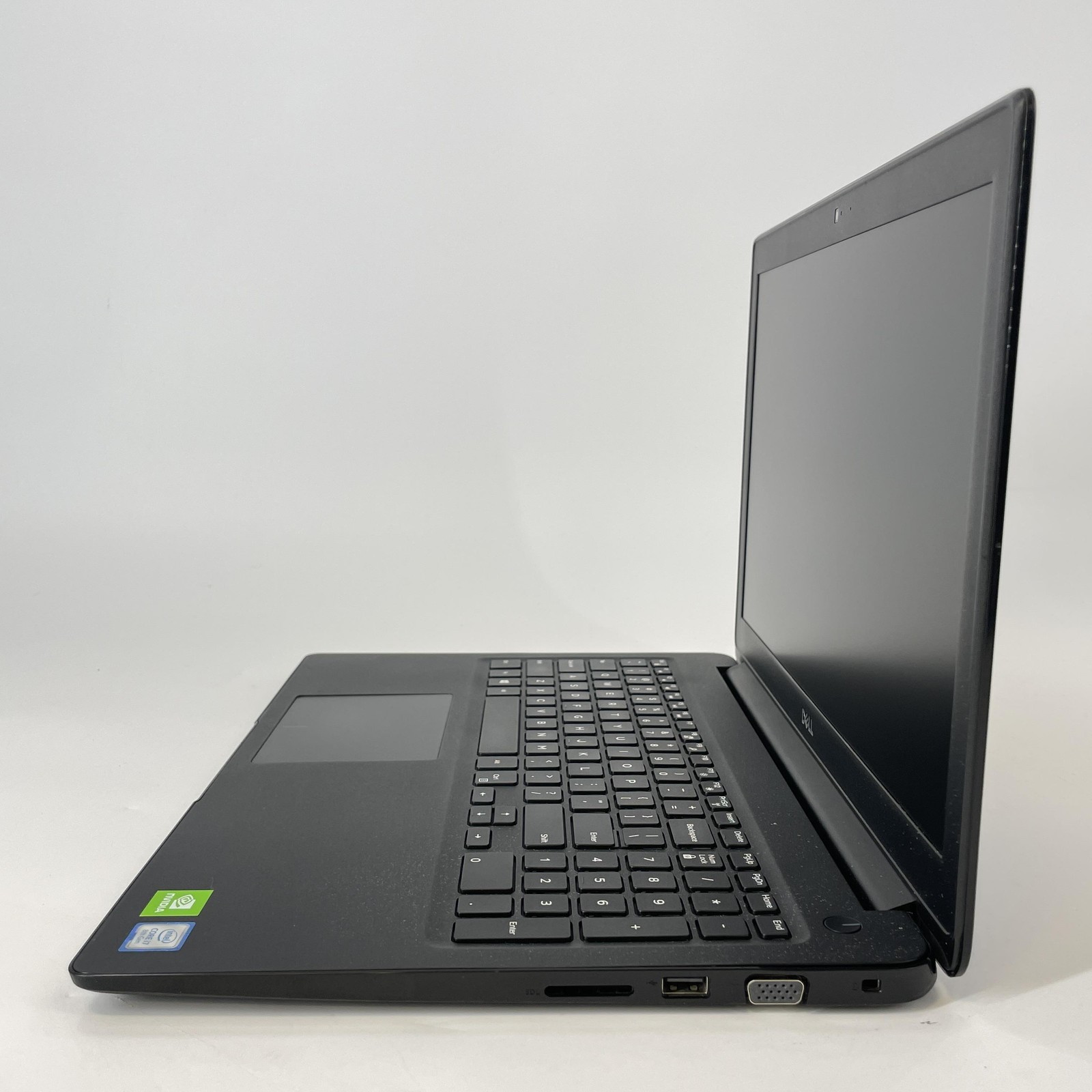 Dell Latitude 3500 15.6 FHD i7-8565U 1.80GHz 16GB 256GB SSD NVIDIA MX130 Good