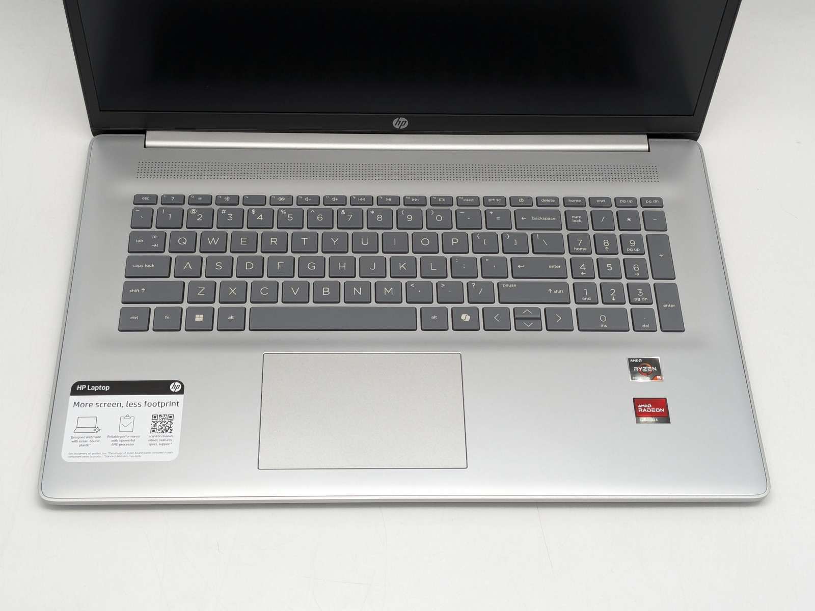 HP Laptop 17-cp2025dx 17.3″ AMD Ryzen 5 7520U 8GB DDR5 512GB SSD Windows 11 Home