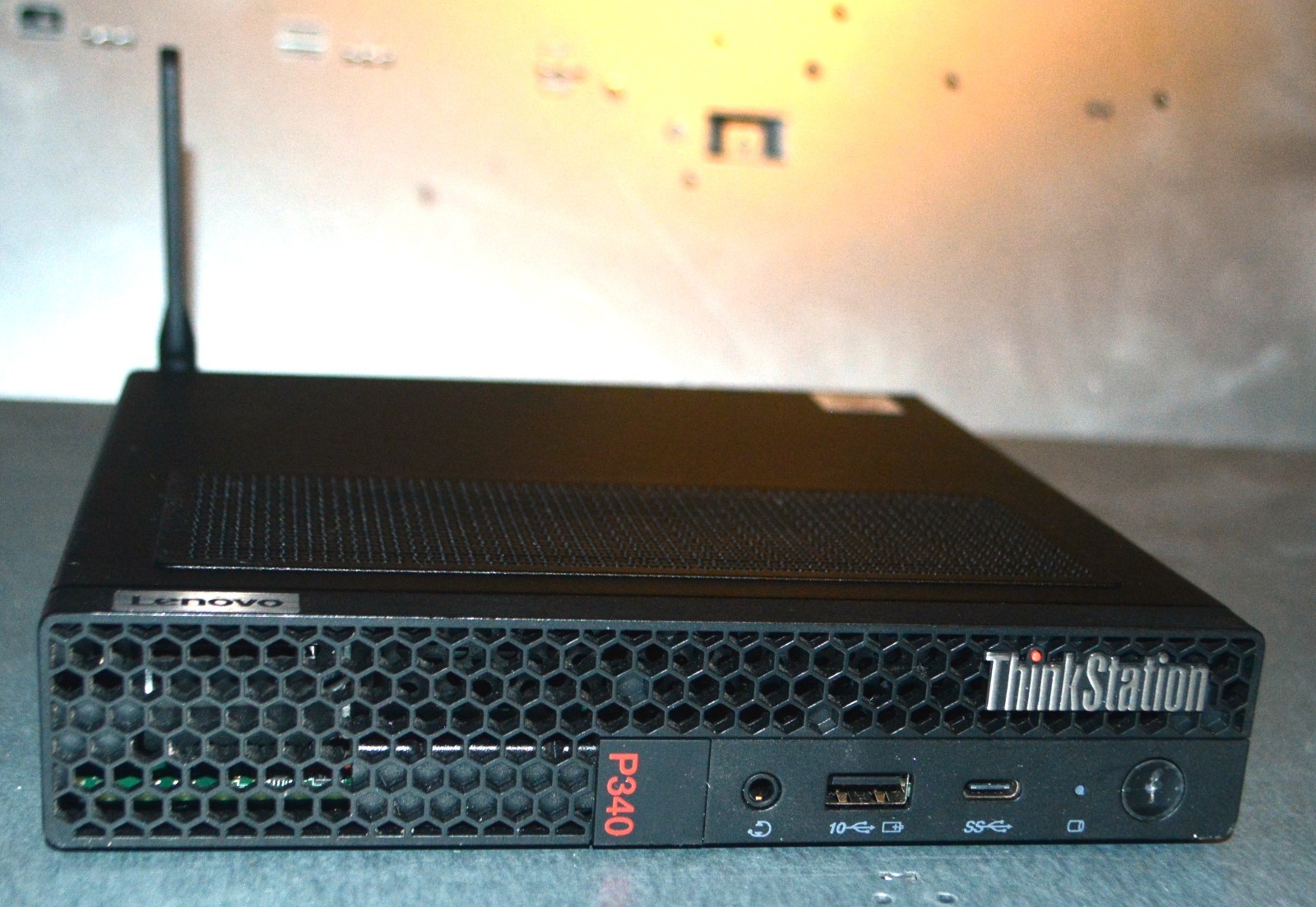 Lenovo ThinkStation P340 Tiny Intel i7-10500T —16GB—256GB—Nvidia Quadro P620