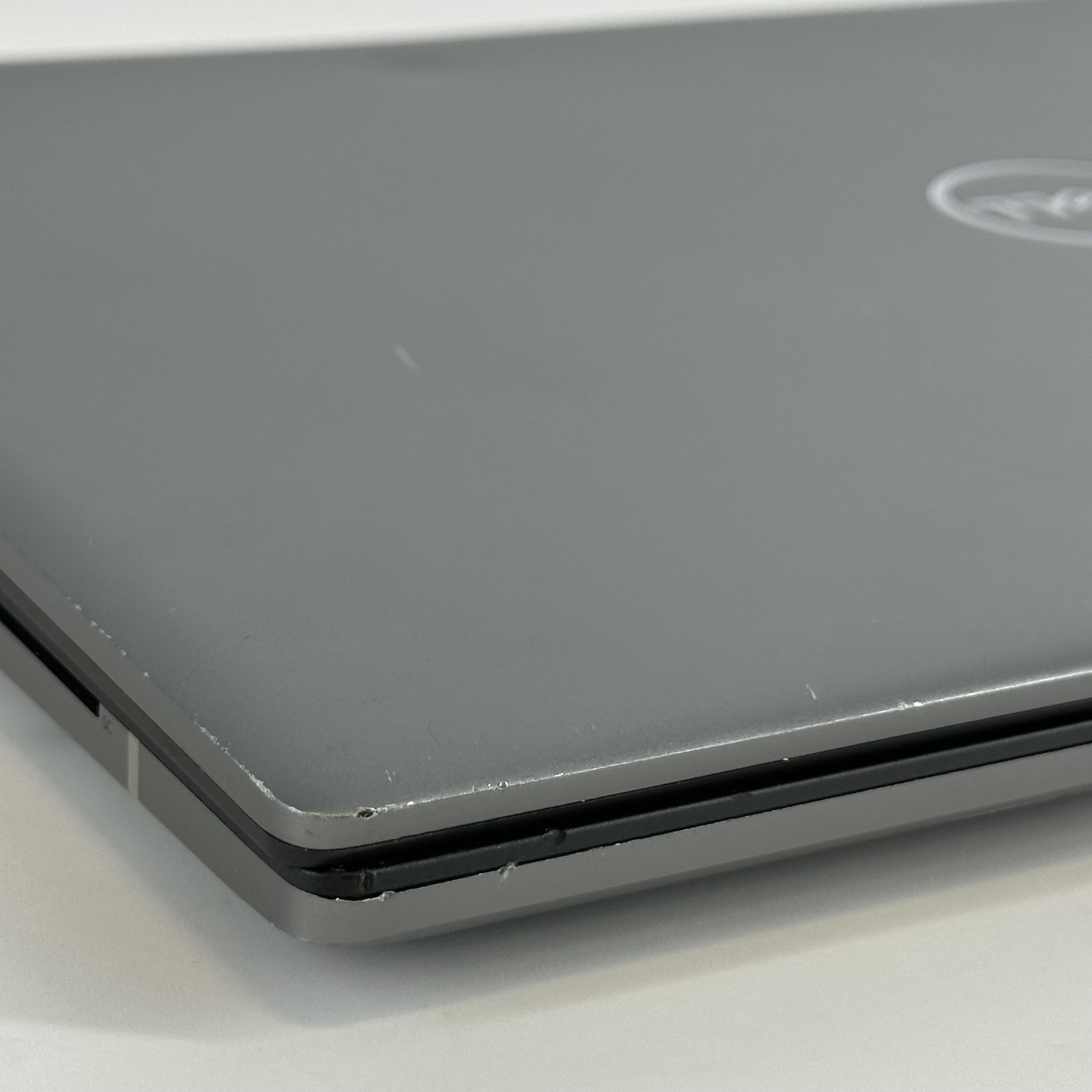 Dell Precision 7670 16 FHD+ 2.1 GHz i7-12850HX 32GB 1TB SSD RTX A2000 FRAME GAP