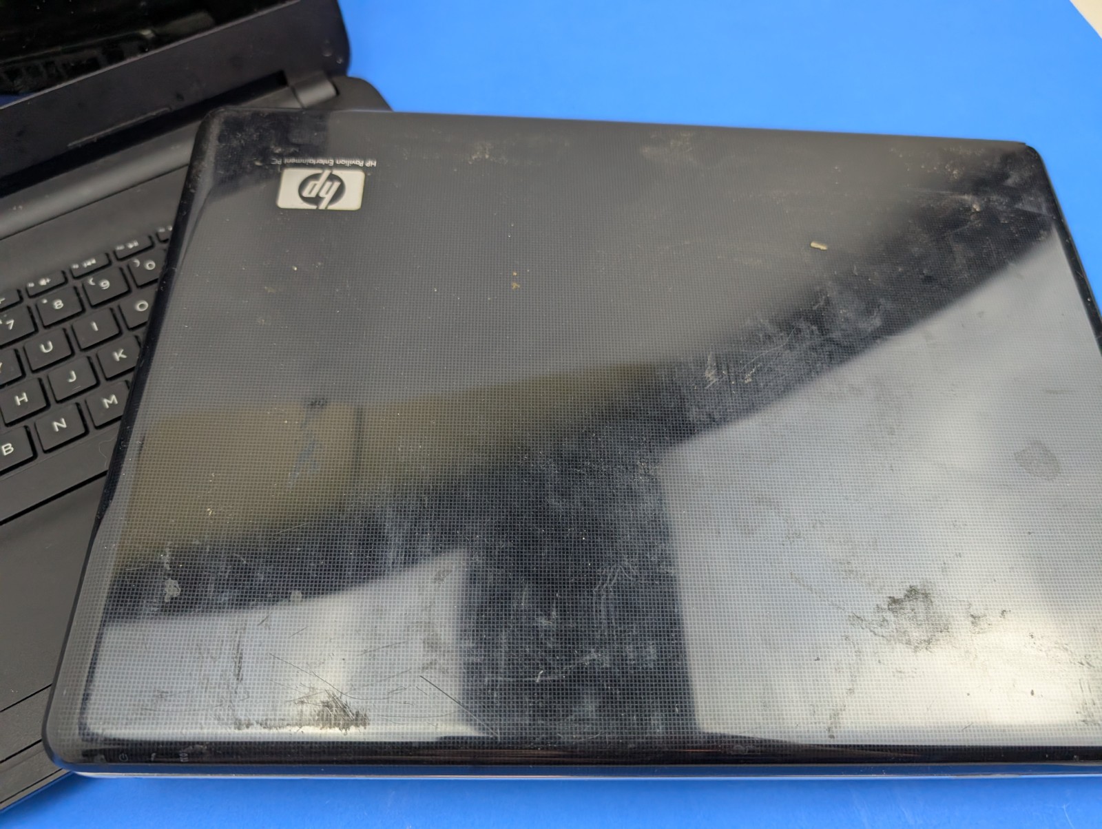 Lot of 2 HP Computer Laptops UNTESTED FOR PARTS