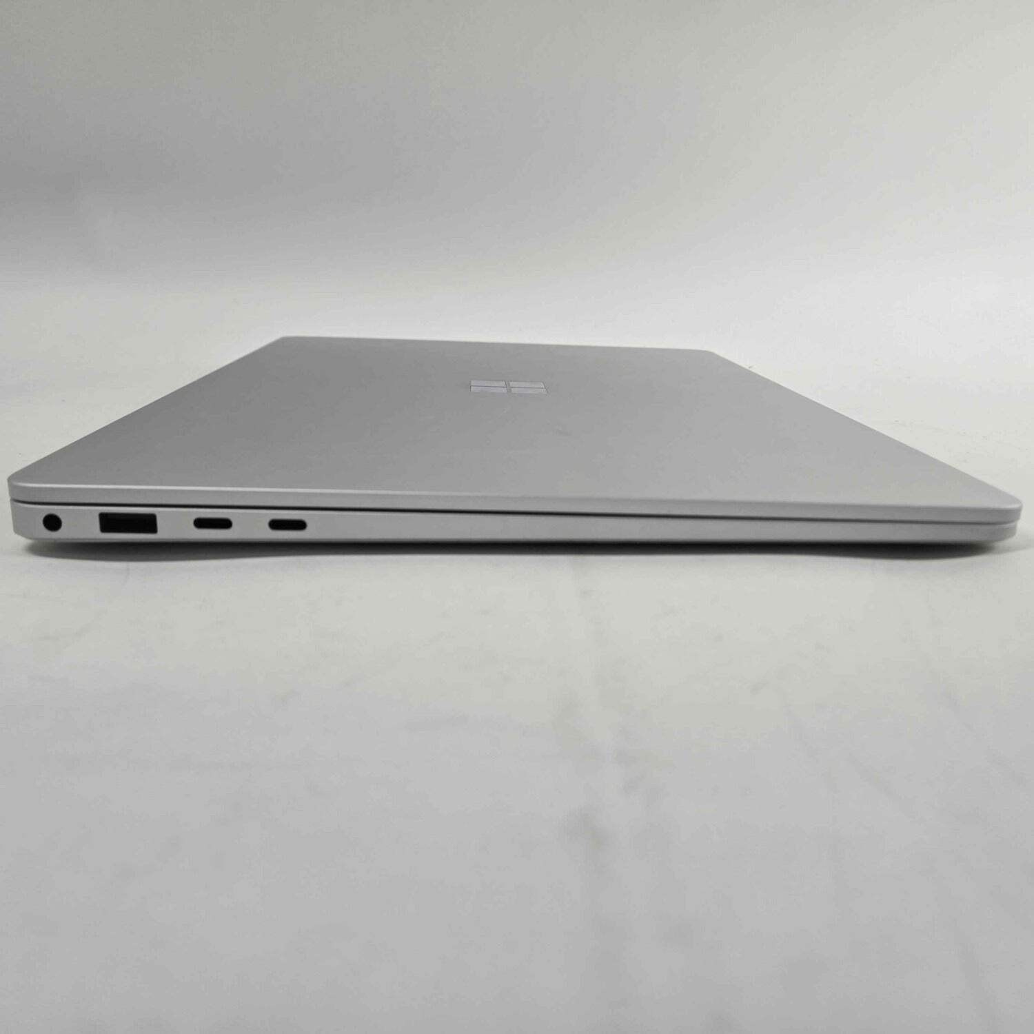 Microsoft Surface Laptop 15″ 2037 15″ Snapdragon X 3.4GHz 16GB RAM 250GB SSD