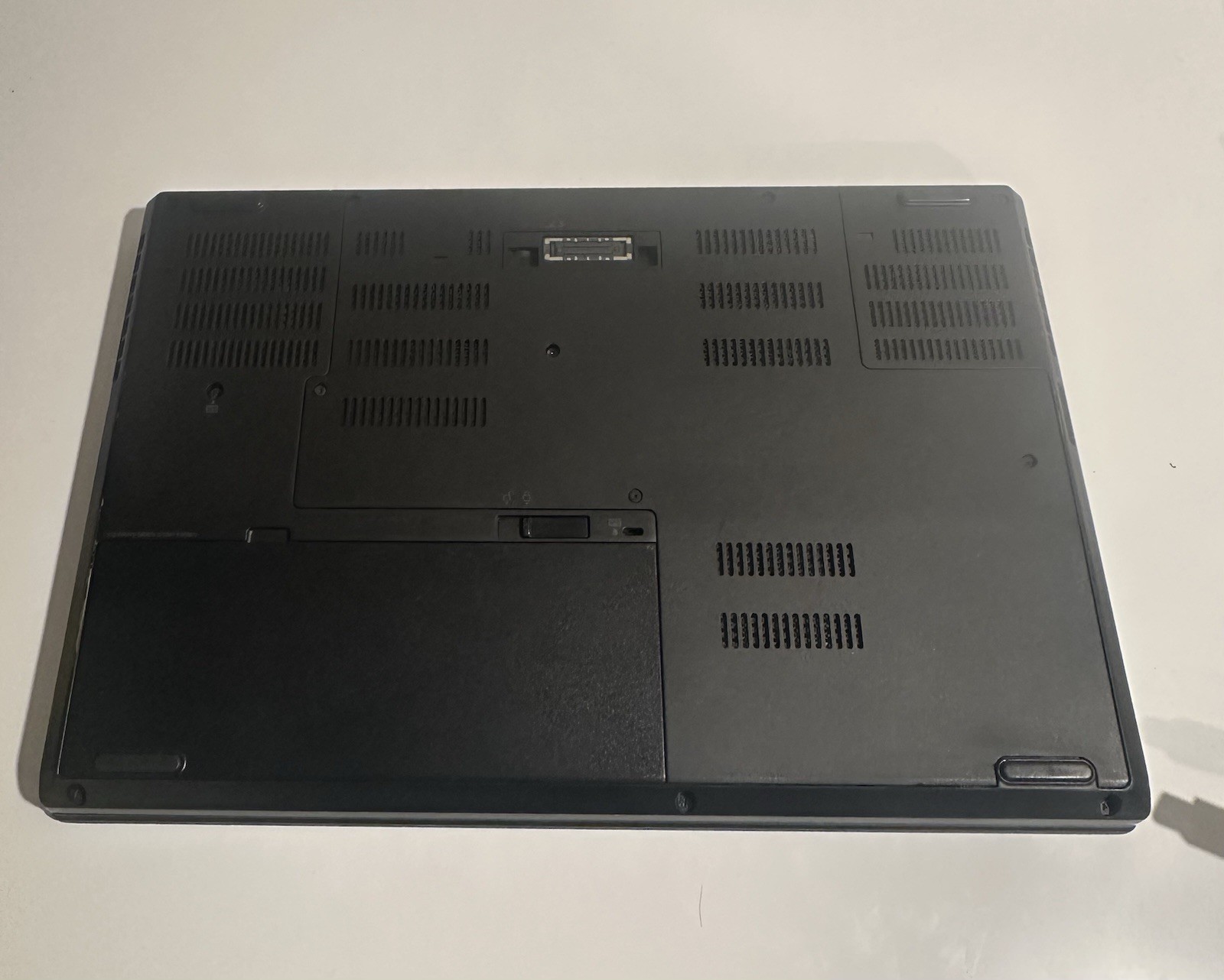 Lenovo ThinkPad P51 – 15.6in , 500GB SSD , 16GB RAM – Great Condition