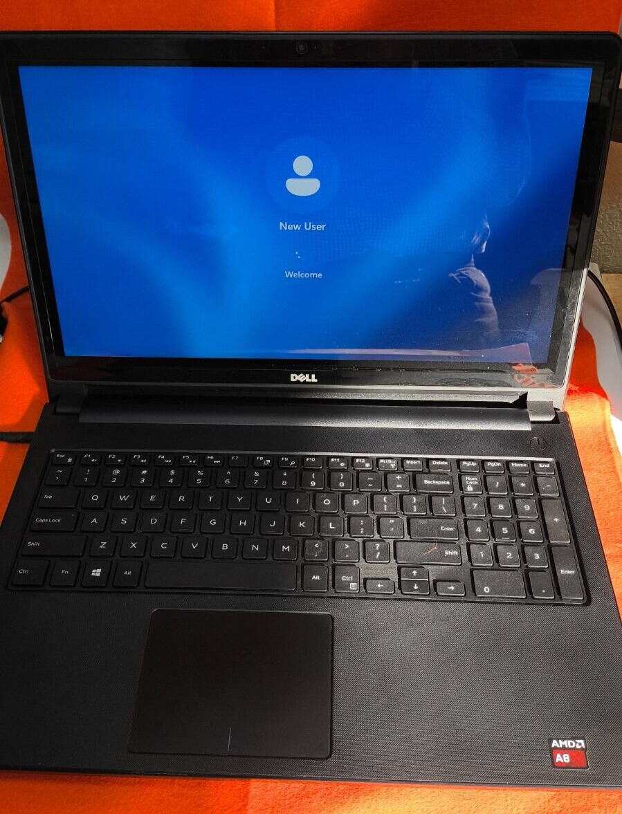 Dell Inspiron 5555 15″ Amd- A8-7256 6GB / 256 Gb SSD DVD Win11 home