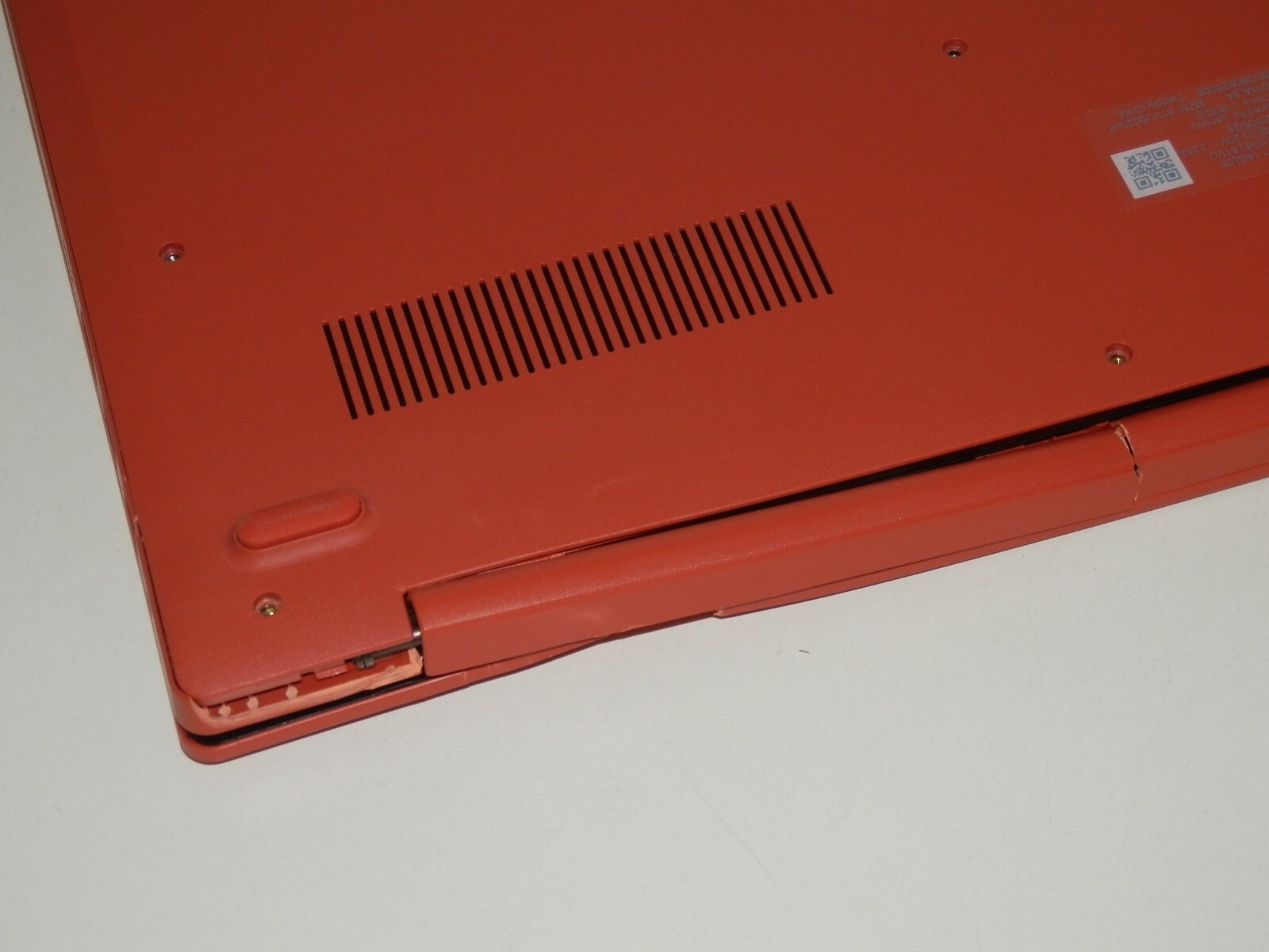 Lenovo IdeaPad 1 14IGL05, Intel Pentium N5030, 4GB Ram, 14″ inch, for parts faulty