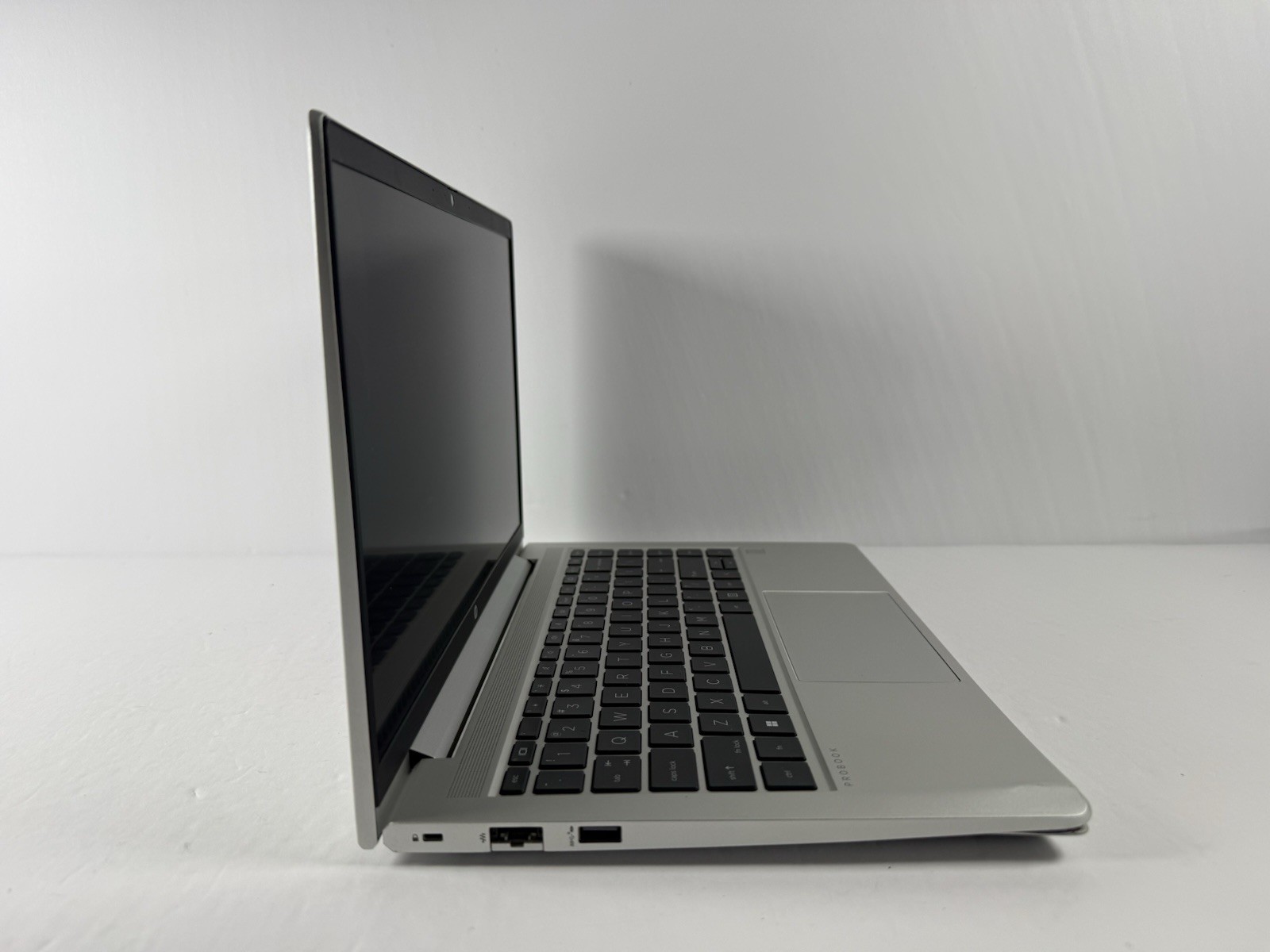 HP ProBook 445 G9 14″ Ryzen 5 5625U 2.3GHz 4GB RAM | NO SSD/OS Read*