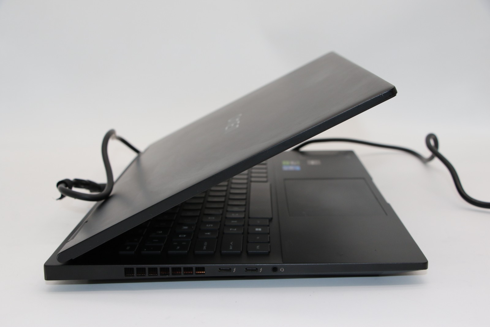 HP Omen 16.1″ 16t-wf100 Gaming Laptop i7-14700HX 32GB 1TB SSD RTX 4060