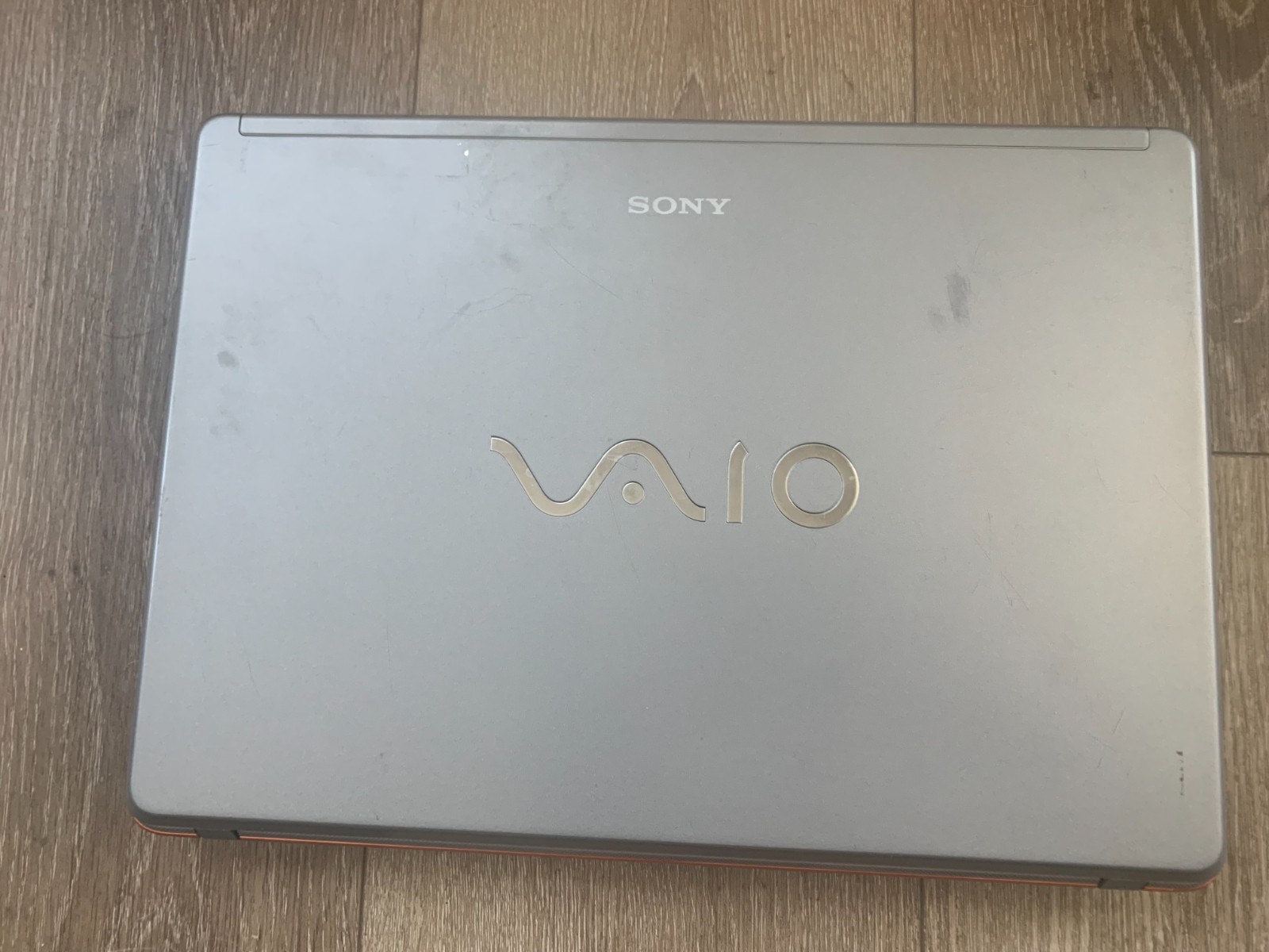 Sony PCG-6R3L VGN-C220E 13.4″ Intel Core 2 T5500 1.66GHz 1GB Ram 250GB HDD Win 7