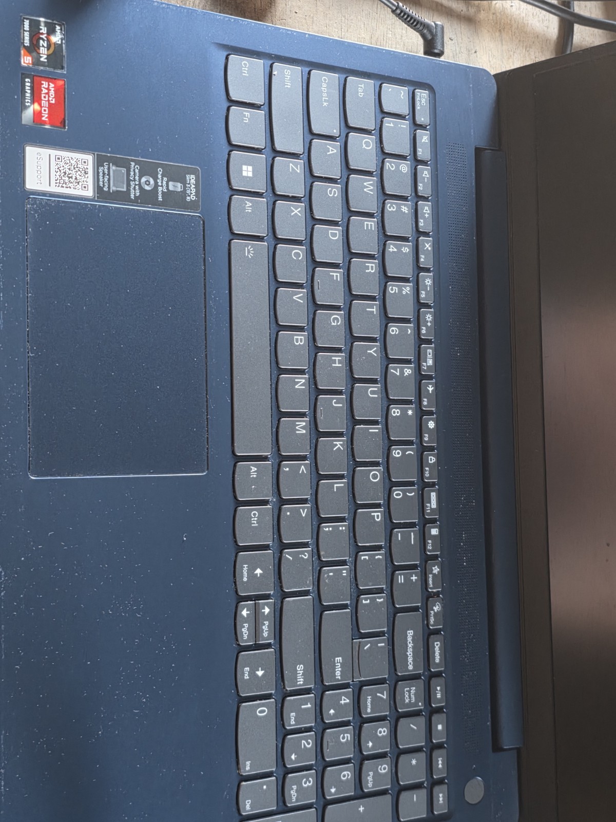 Lenovo Ideapad Slim 3 15ABR8 R7-7730U@2.0GHZ, 16GB, 512GB Power